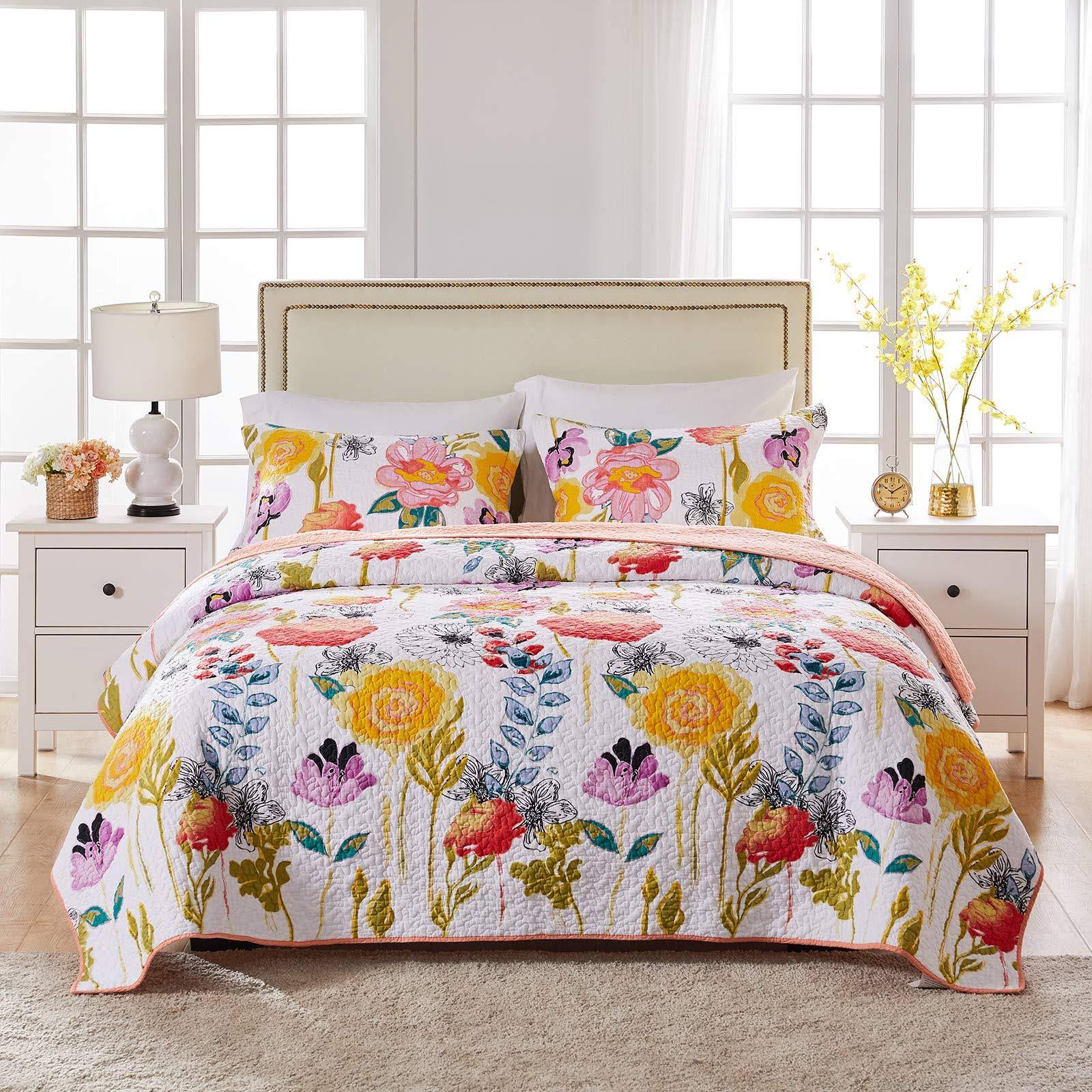 Greenland Home 3-Piece Watercolor Dream Quilt Set King Multi
