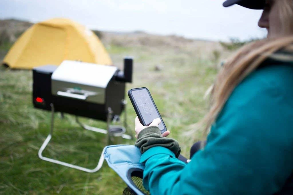 GMG Green Mountain Grill Davy Crockett Pellet Grill with 5lb Pellets Package