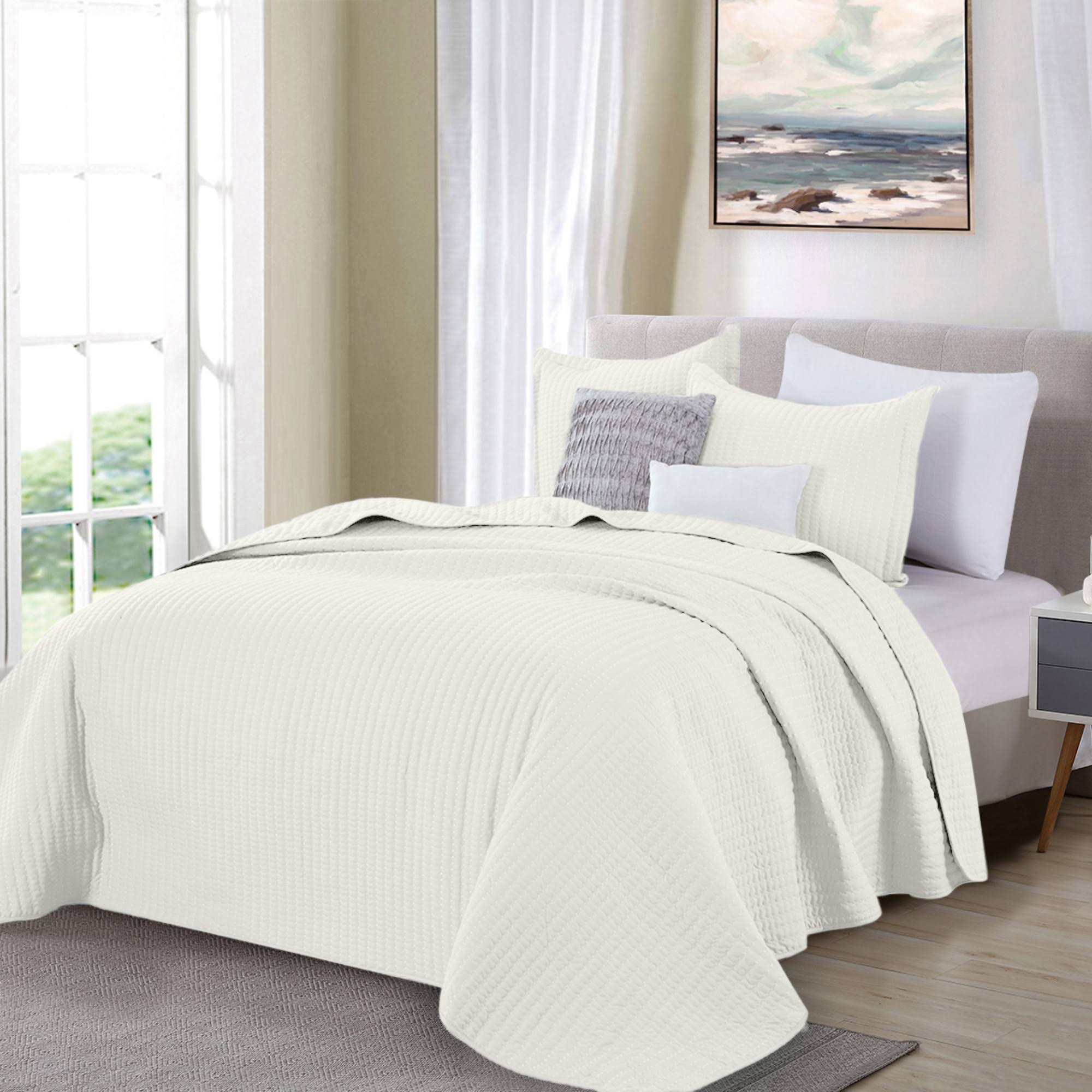 Great Bay Home Alicia Collection Channel Stitch Quilt Set Twin Cream