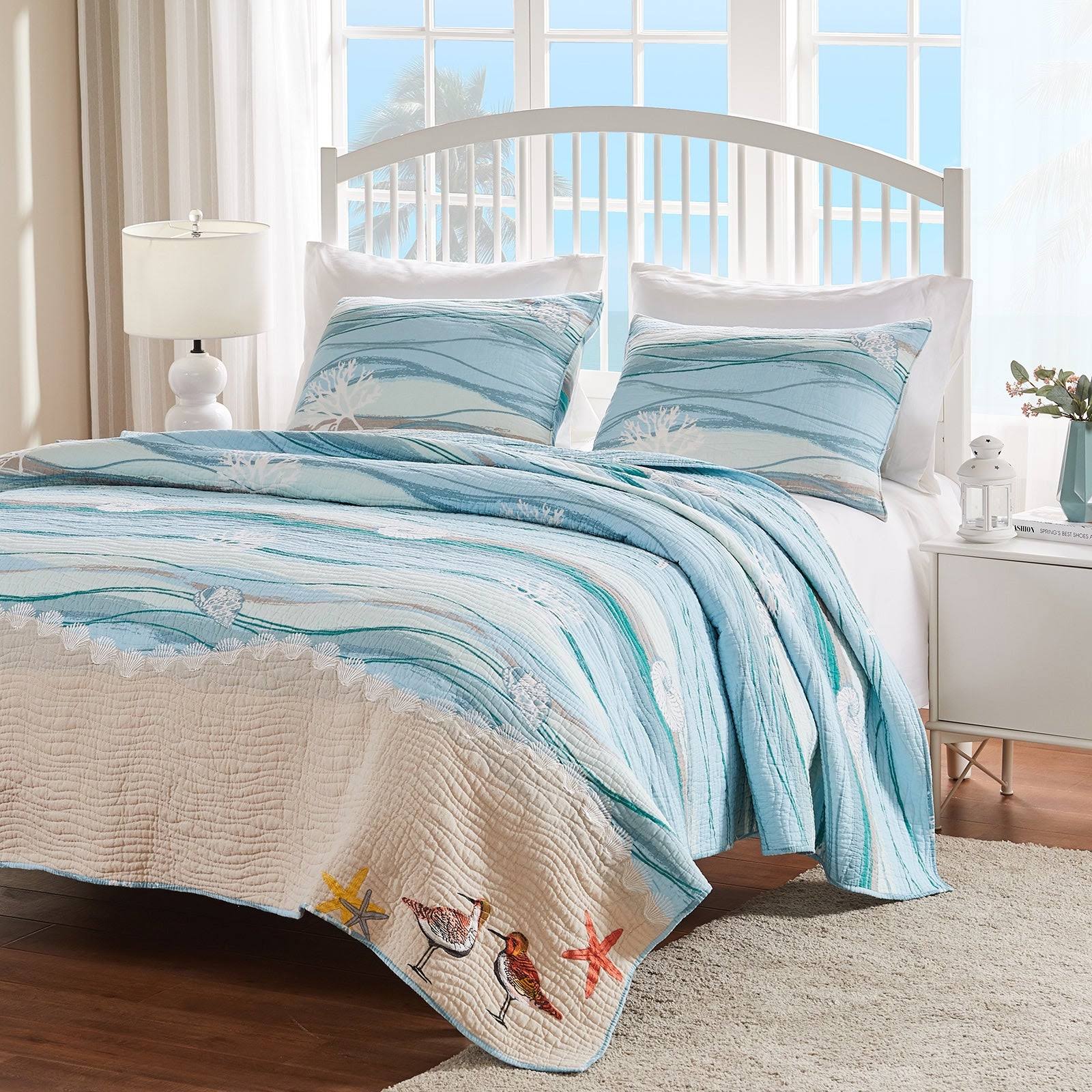 Greenland Home Fashions Maui Coastal Cotton 3-Piece Quilt Set Twin 3 Piece, 2 Piece, Blue