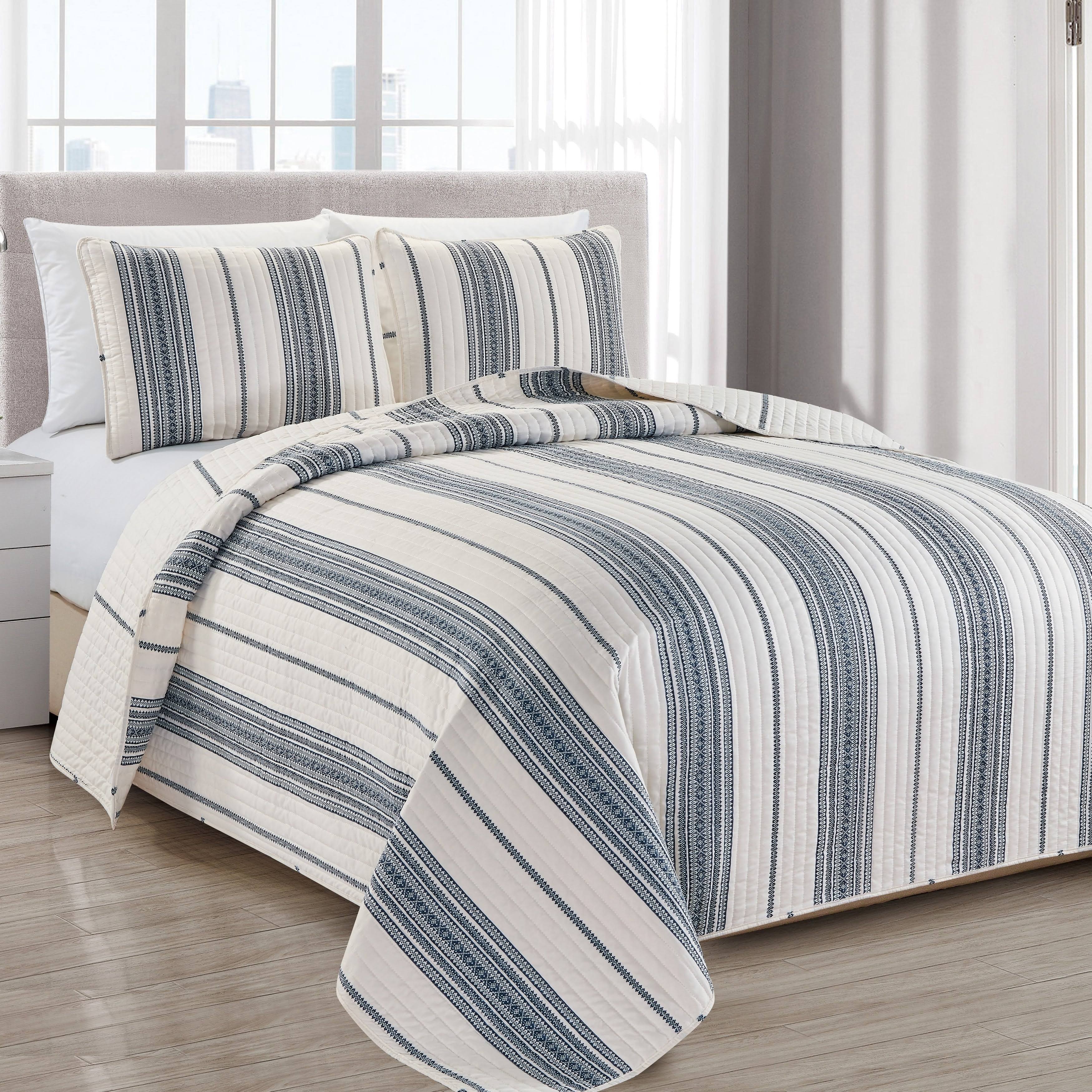 Great Bay Home Wesley Collection Striped 3-Piece Quilt Set, King - White Grey
