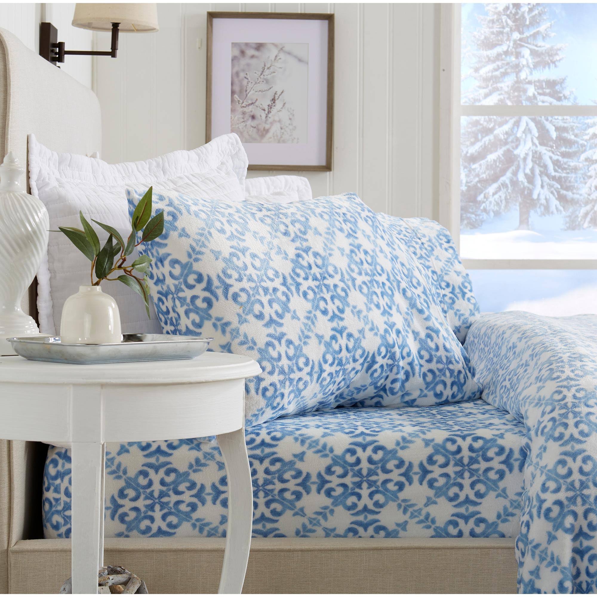 4-Piece Printed Plush Sheet - Velvet Luxe-Lattice Collection, Queen, Watercolor Damask - Blue by Great Bay Home