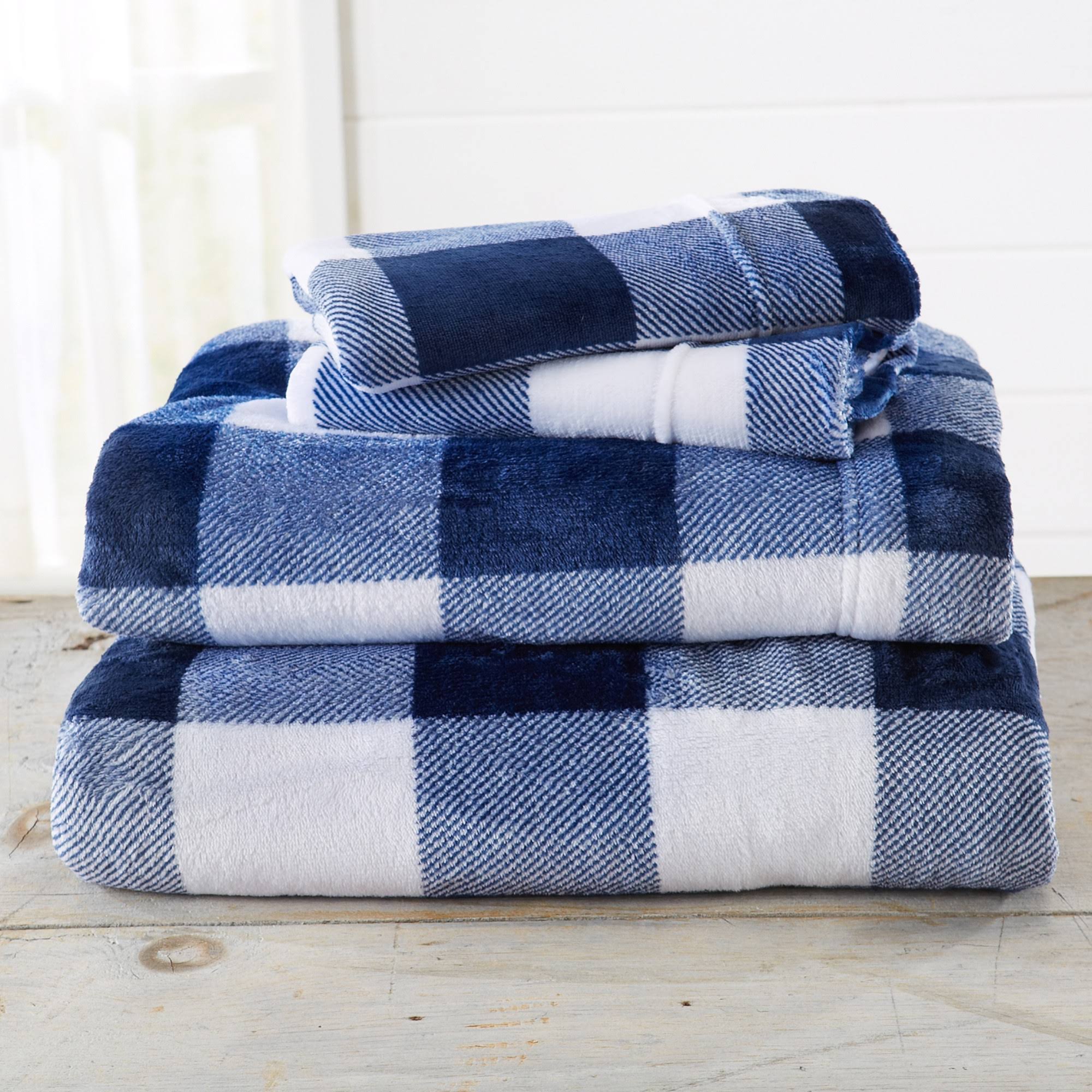 Great Bay Home Extra Soft Velvet Plush Buffalo Check Printed Bed Sheet Set - King - Navy