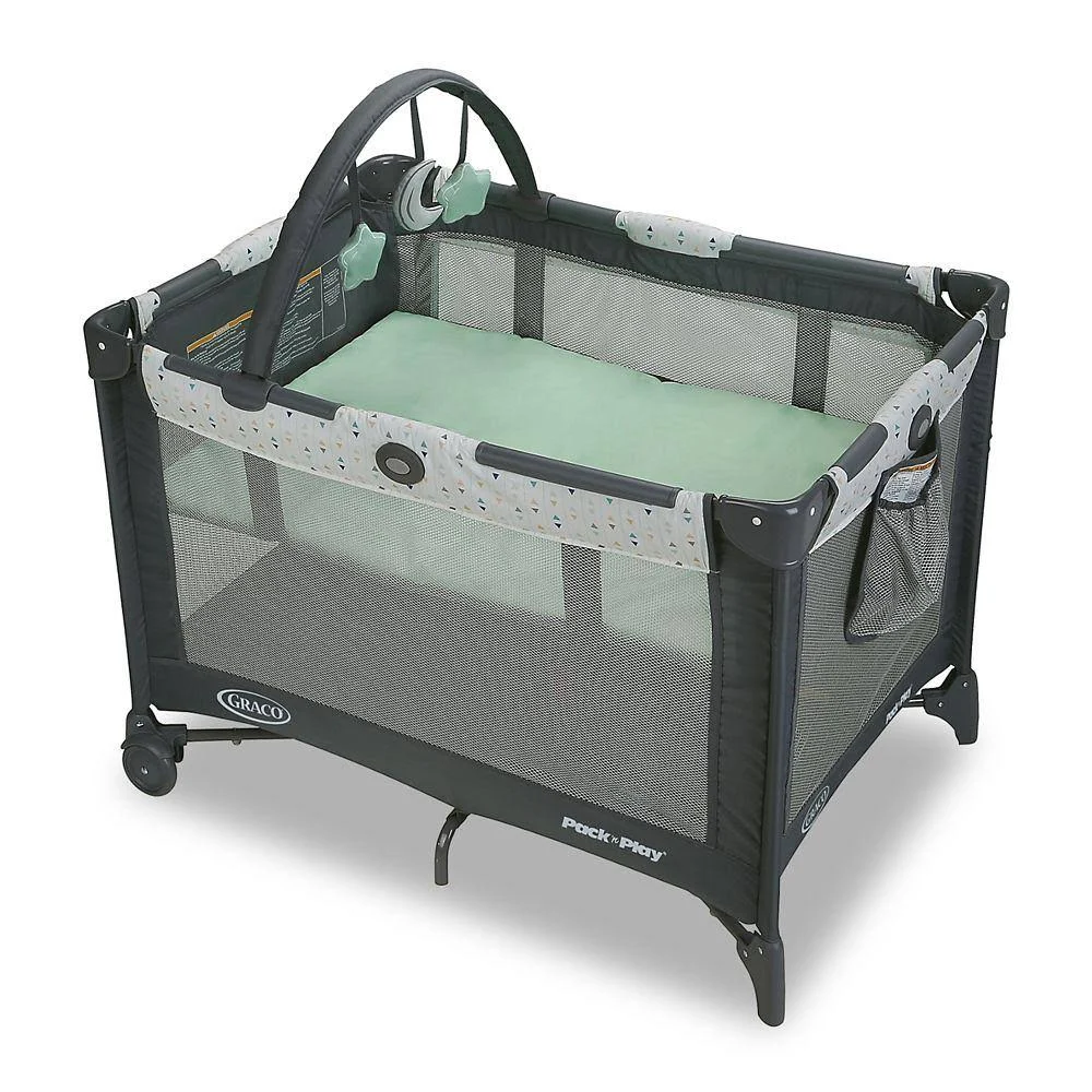 Graco Pack &n Play On-The-Go Playard in Rumor