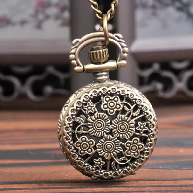 Creative Hollow Flower Shaped Quartz Pocket Watch With Sweater Necklace