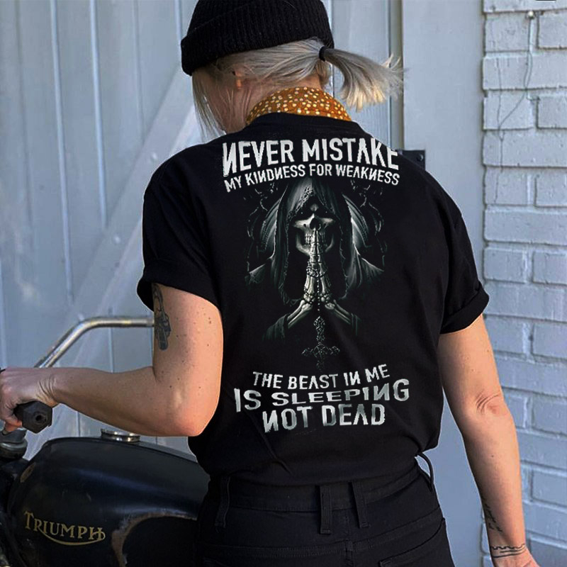 The Beast In Me Is Sleeping Not Dead Skull Basic T-shirt