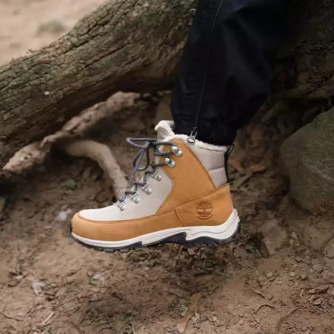 Women's Mt. Maddsen Winter Waterproof Boot