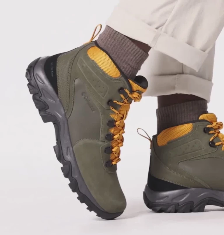 Men's Newton Ridge™ Plus II Suede Waterproof Hiking Boot Peatmoss,Raw Honey