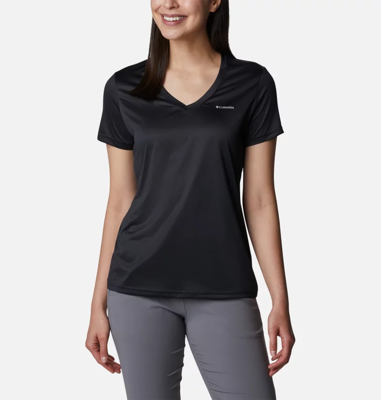 Women's Columbia Hike™ Short Sleeve V-Neck Shirt Black