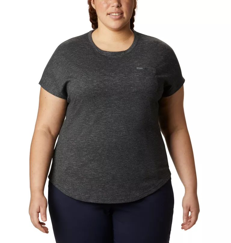 Women's Cades Cape™ T-Shirt - Plus Size Black