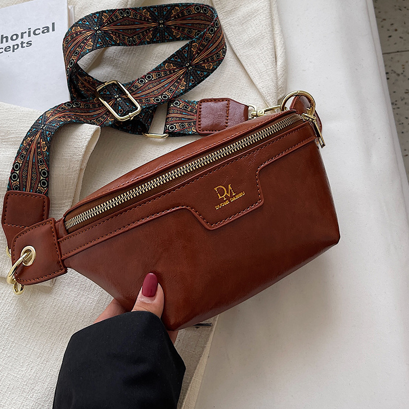 👜Retro Leather Wide Strap Waist Bag