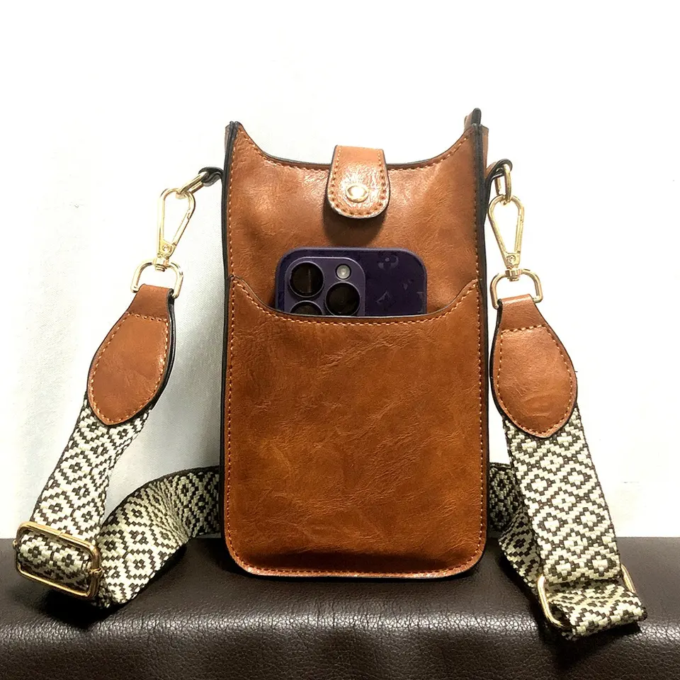 BIRDIE CROSSBODY PHONE HOLDER TRAVEL BELT BAG