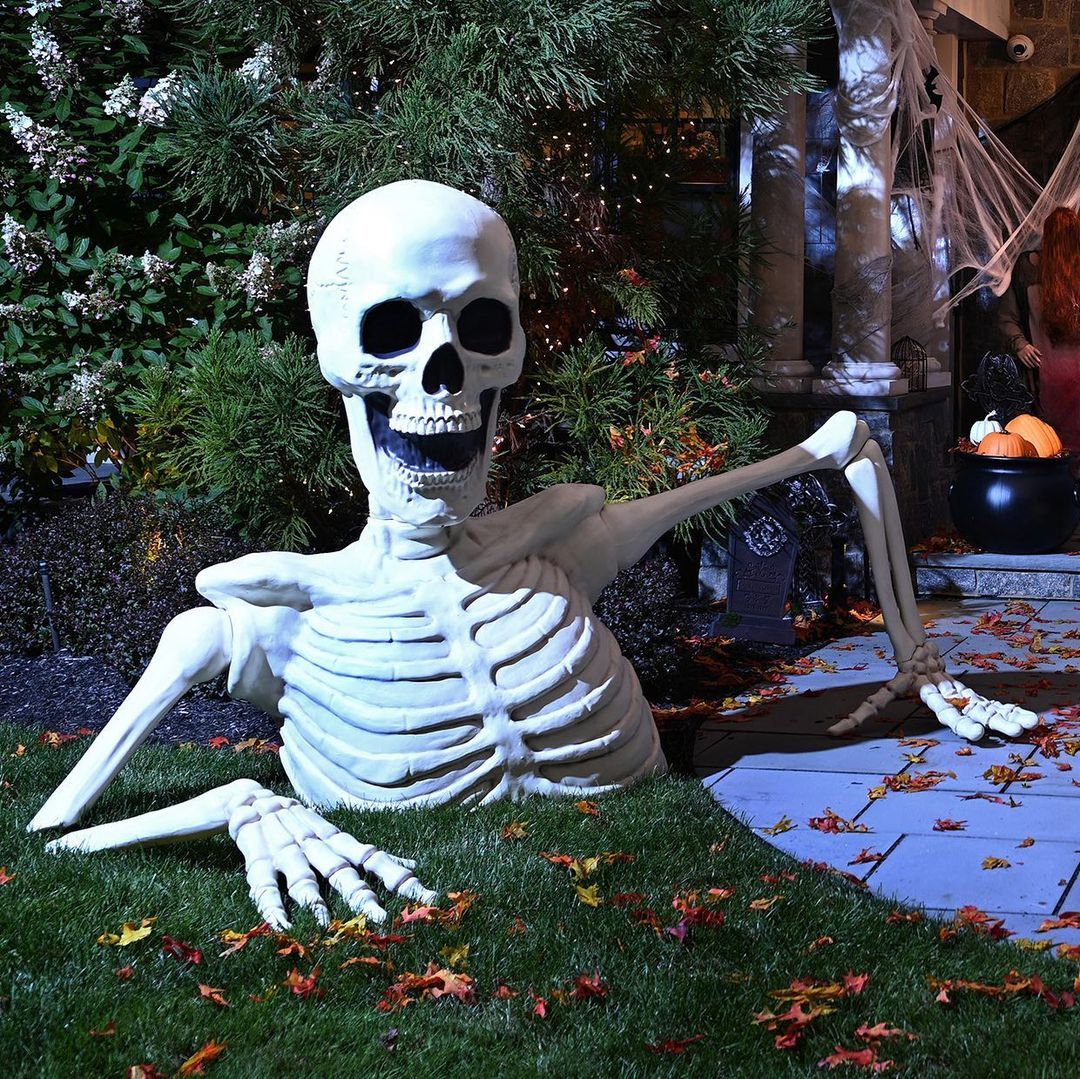 🔥🔥🔥HALLOWEEN SALE 80% OFF🔥Giant Skeleton Groundbreaker BUY 1 GET 1 FREE