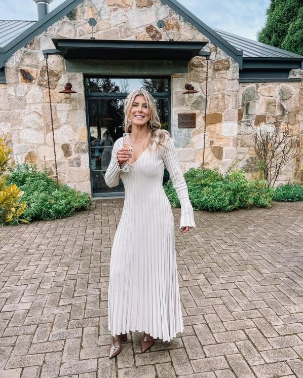 2024 New Sleeved Knit Midi Dress (Buy 2 Free Shipping)