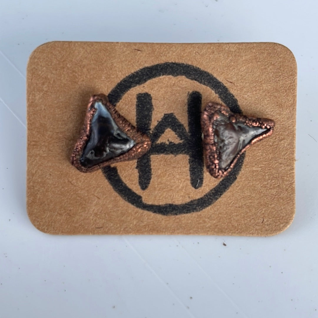 hawkhouse raw crystal stud earrings