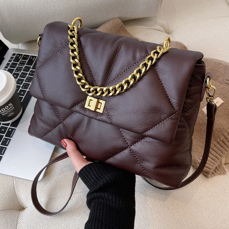 HB025 – Female Handbag (Brown)
