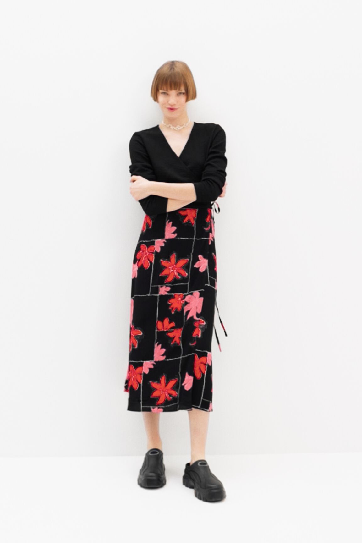 Vestido midi cruzado flores