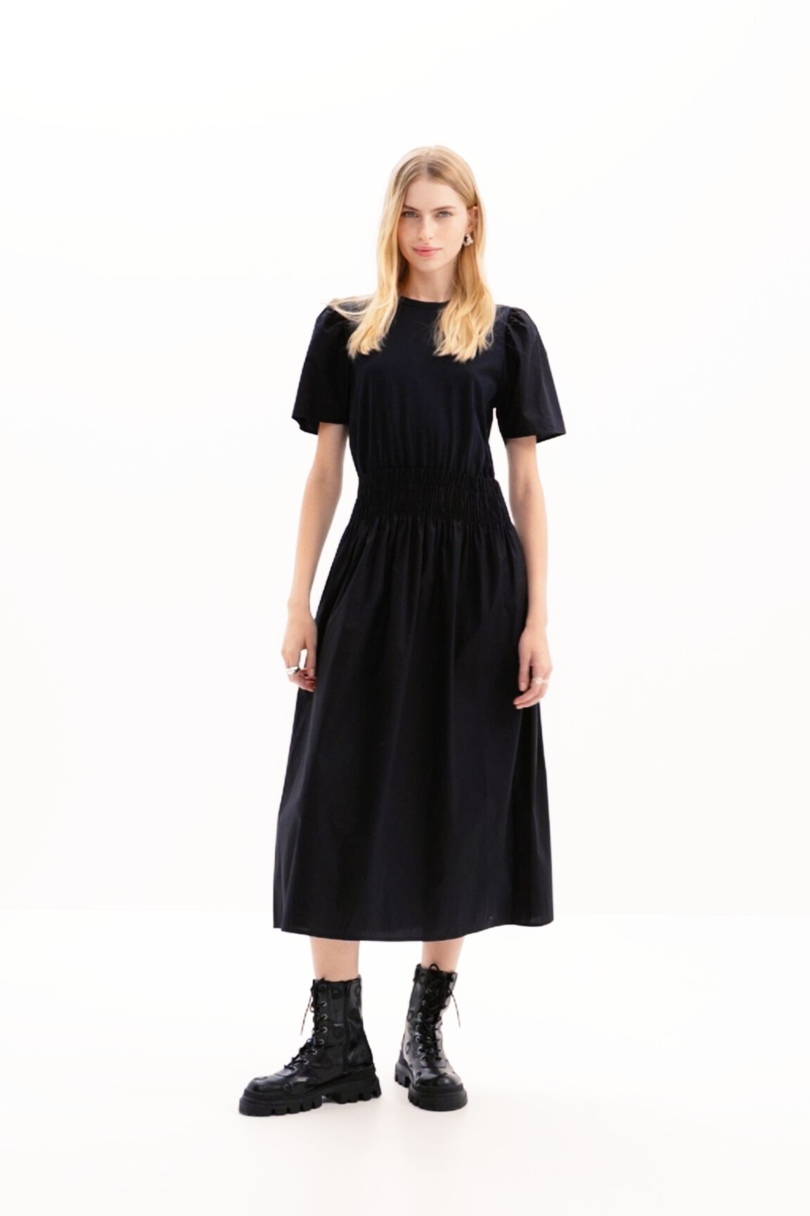 Vestido midi combinado