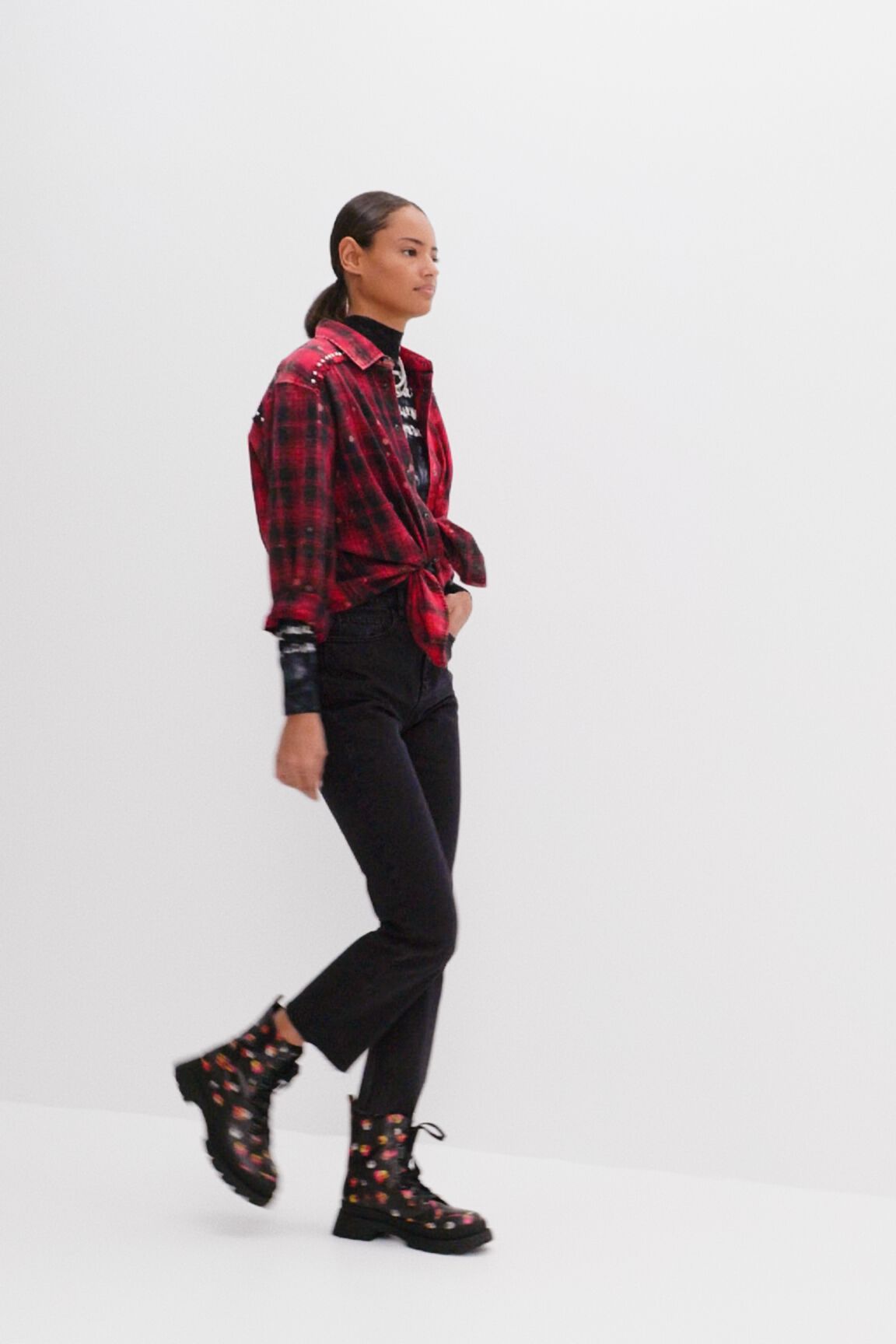 Camisa tart&aacute;n punk