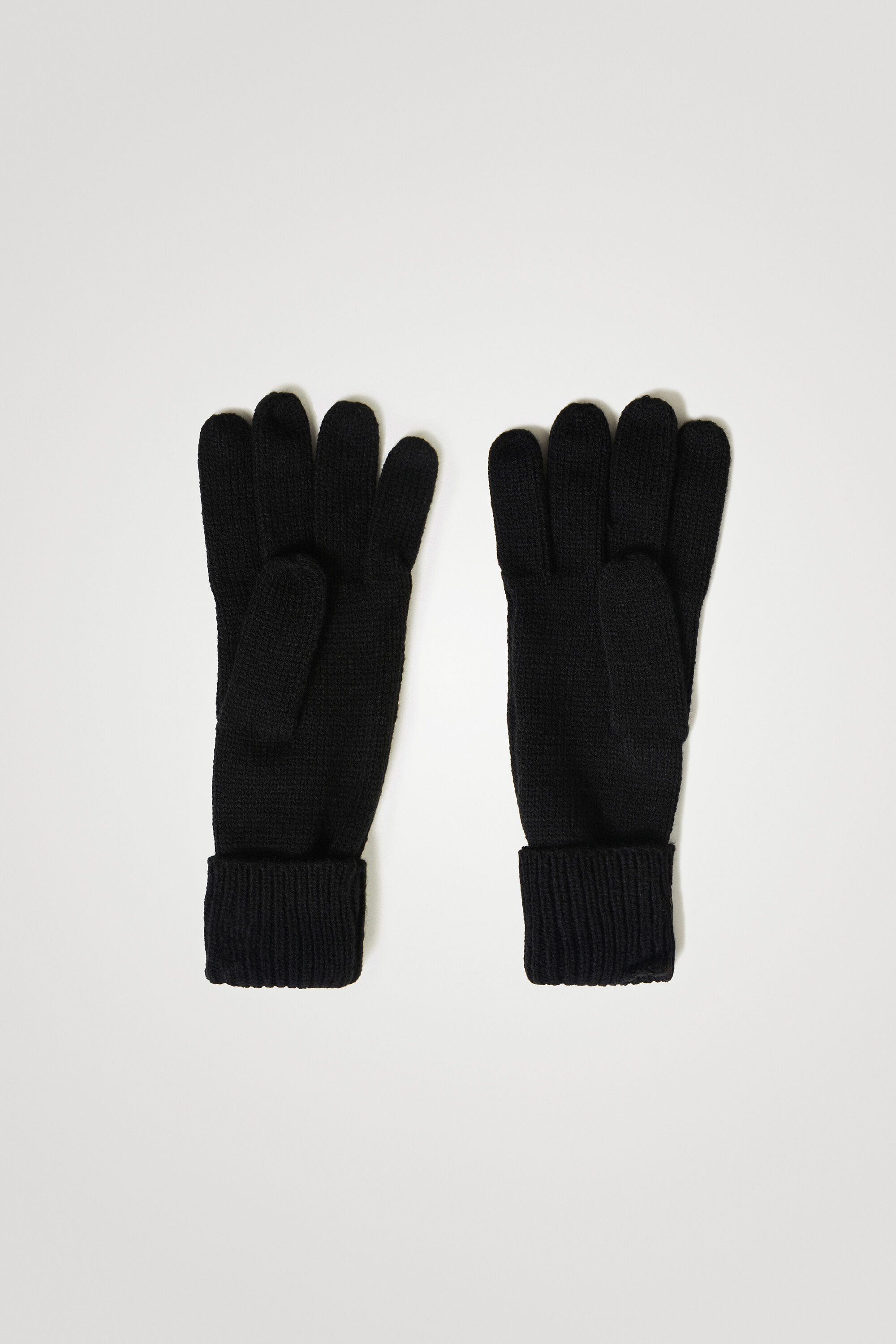 Guantes tricot bordado a tono