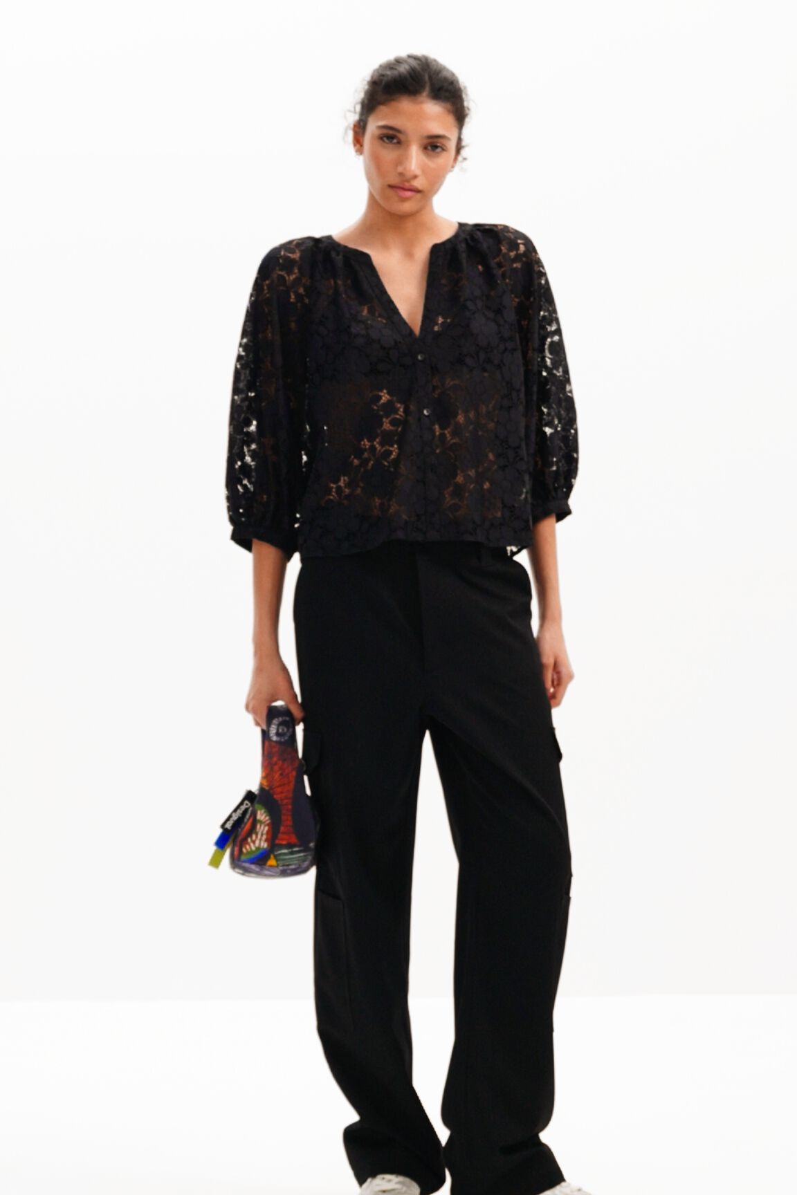 Blusa encaje flores