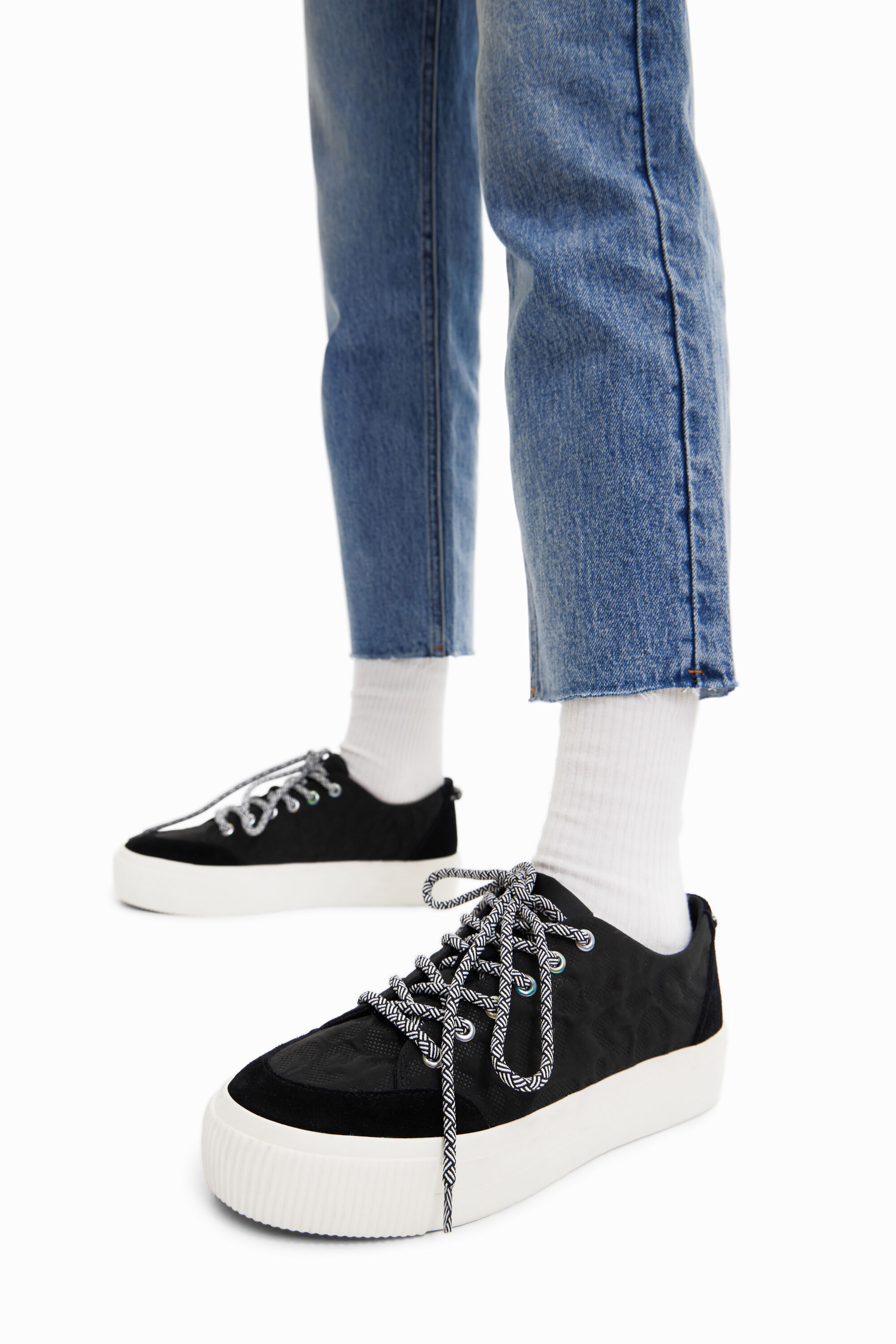 Sneakers plataforma animal print