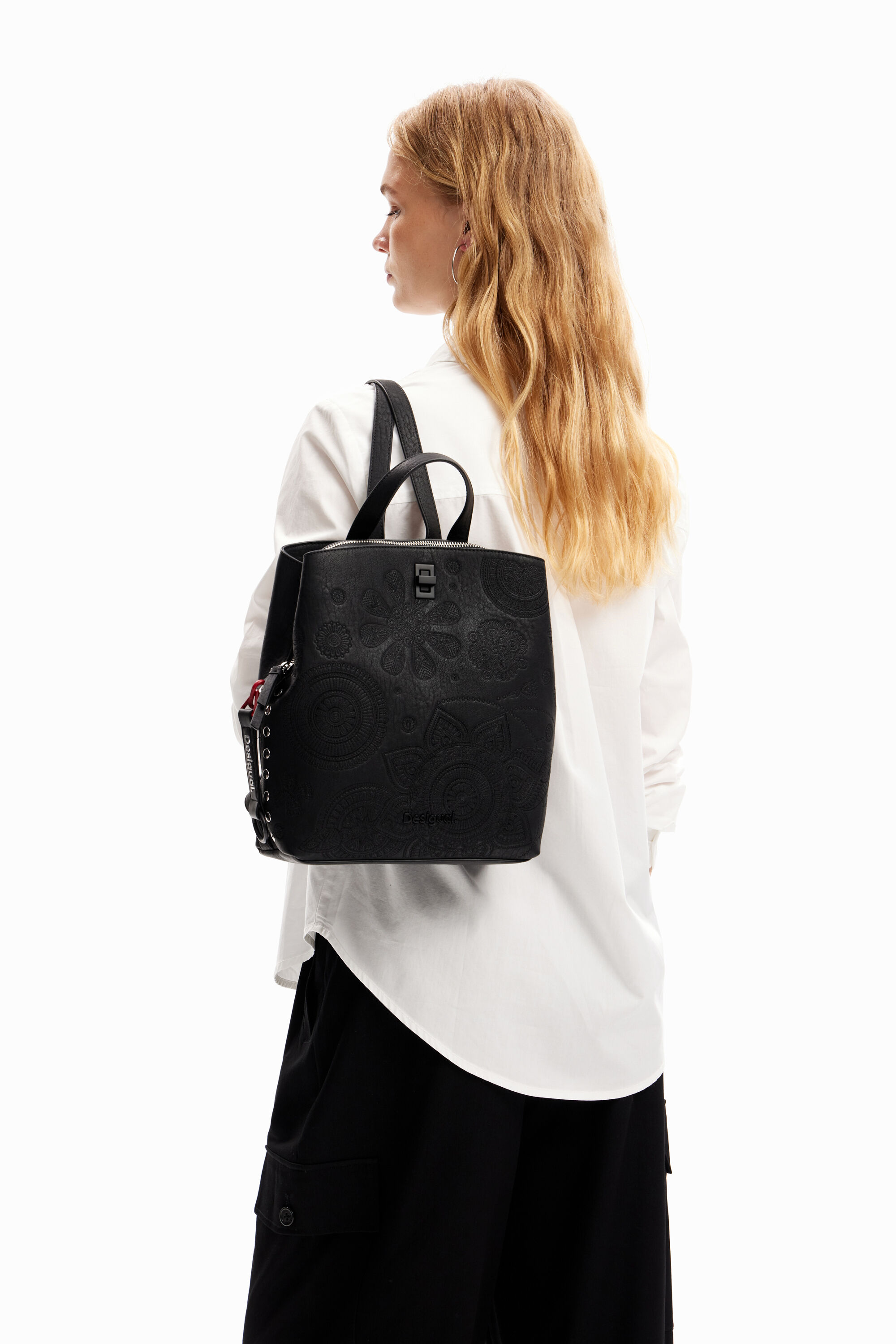 Mochila S bordada