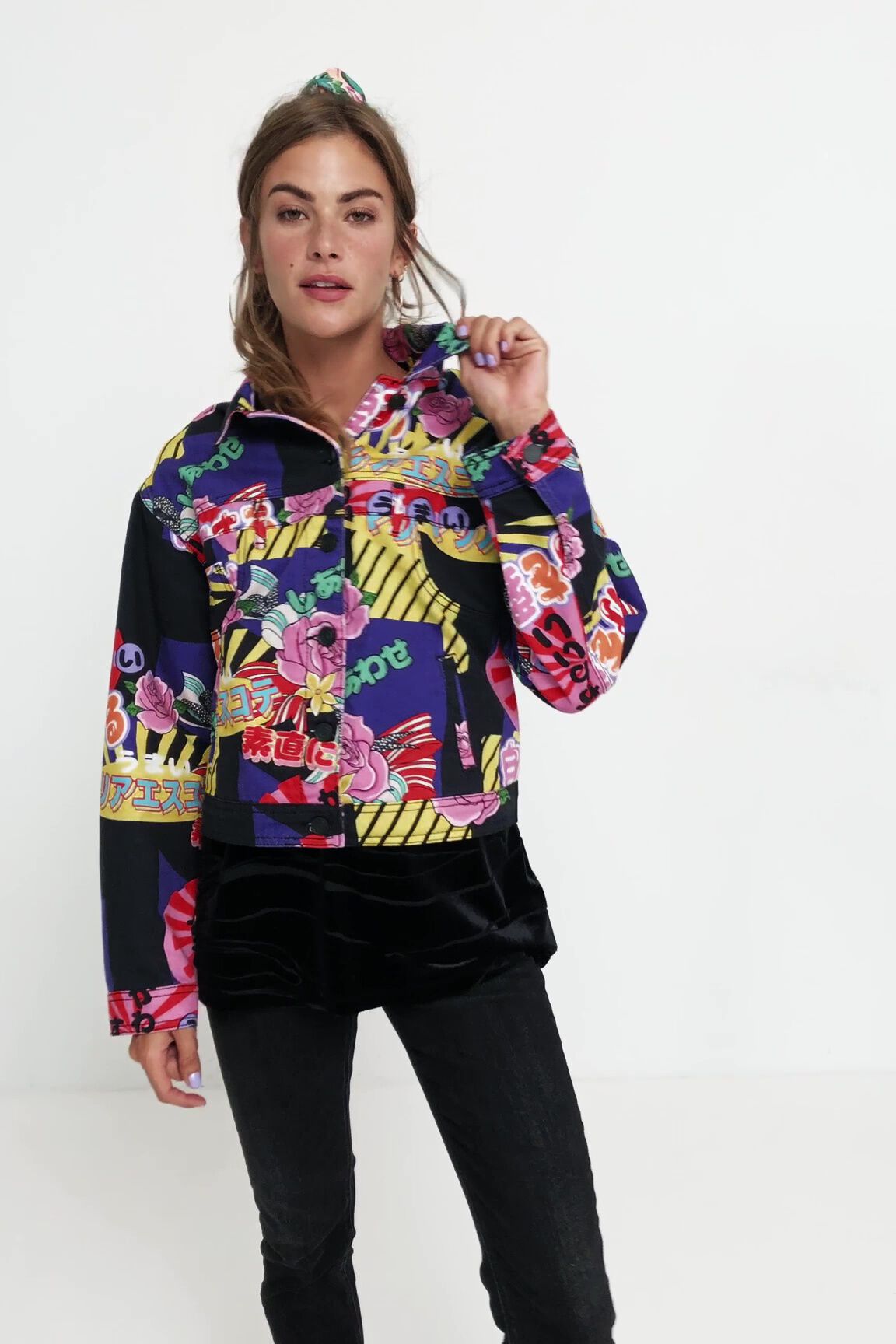 Chaqueta trucker estampada