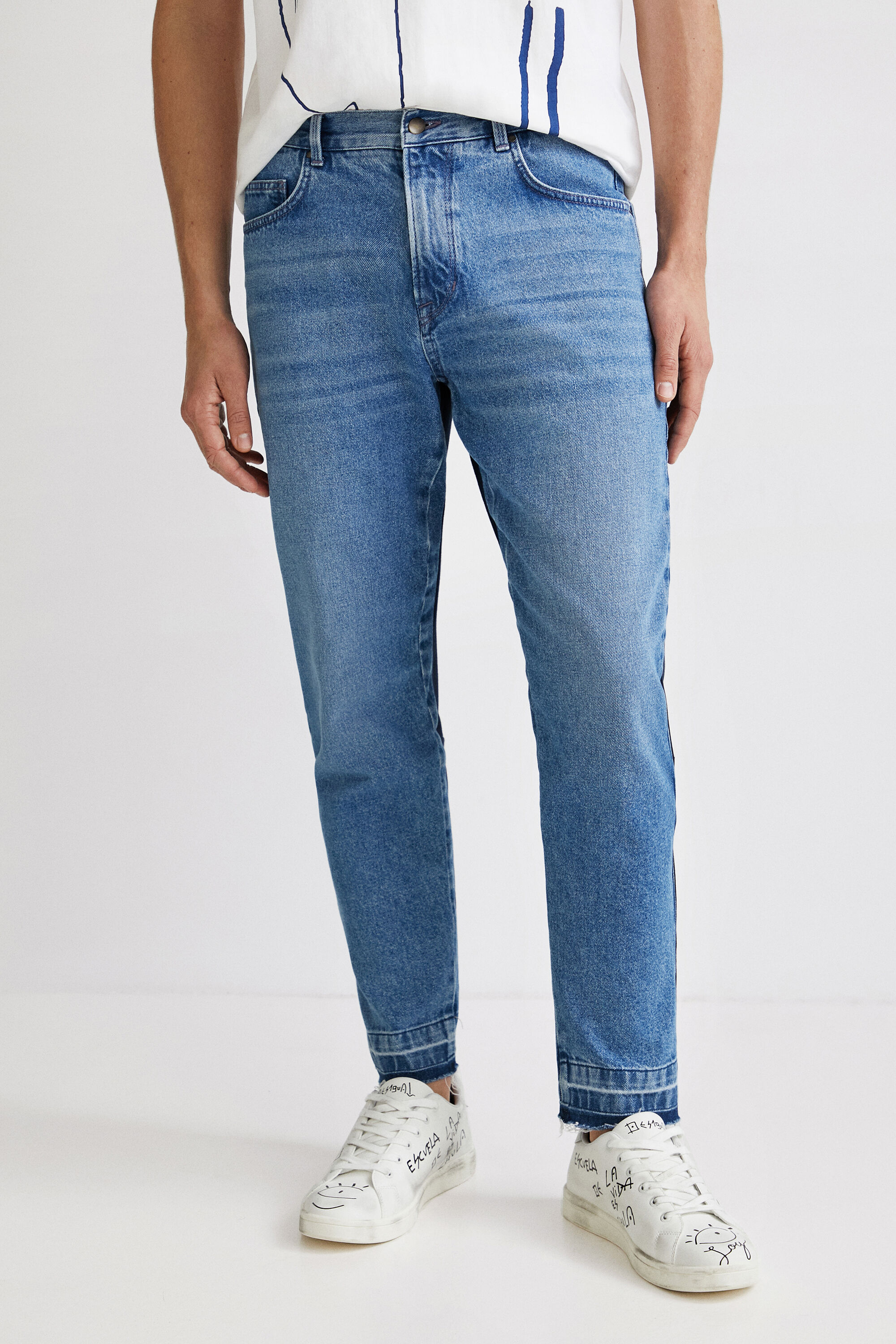 Pantal&oacute;n vaquero h&iacute;brido