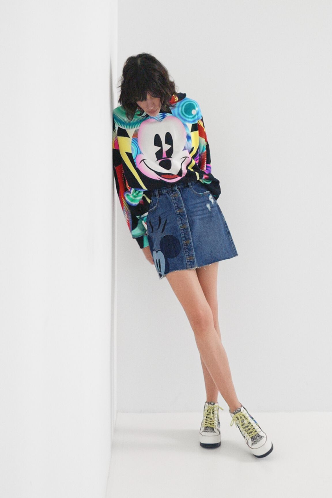 Minifalda patch de Mickey Mouse