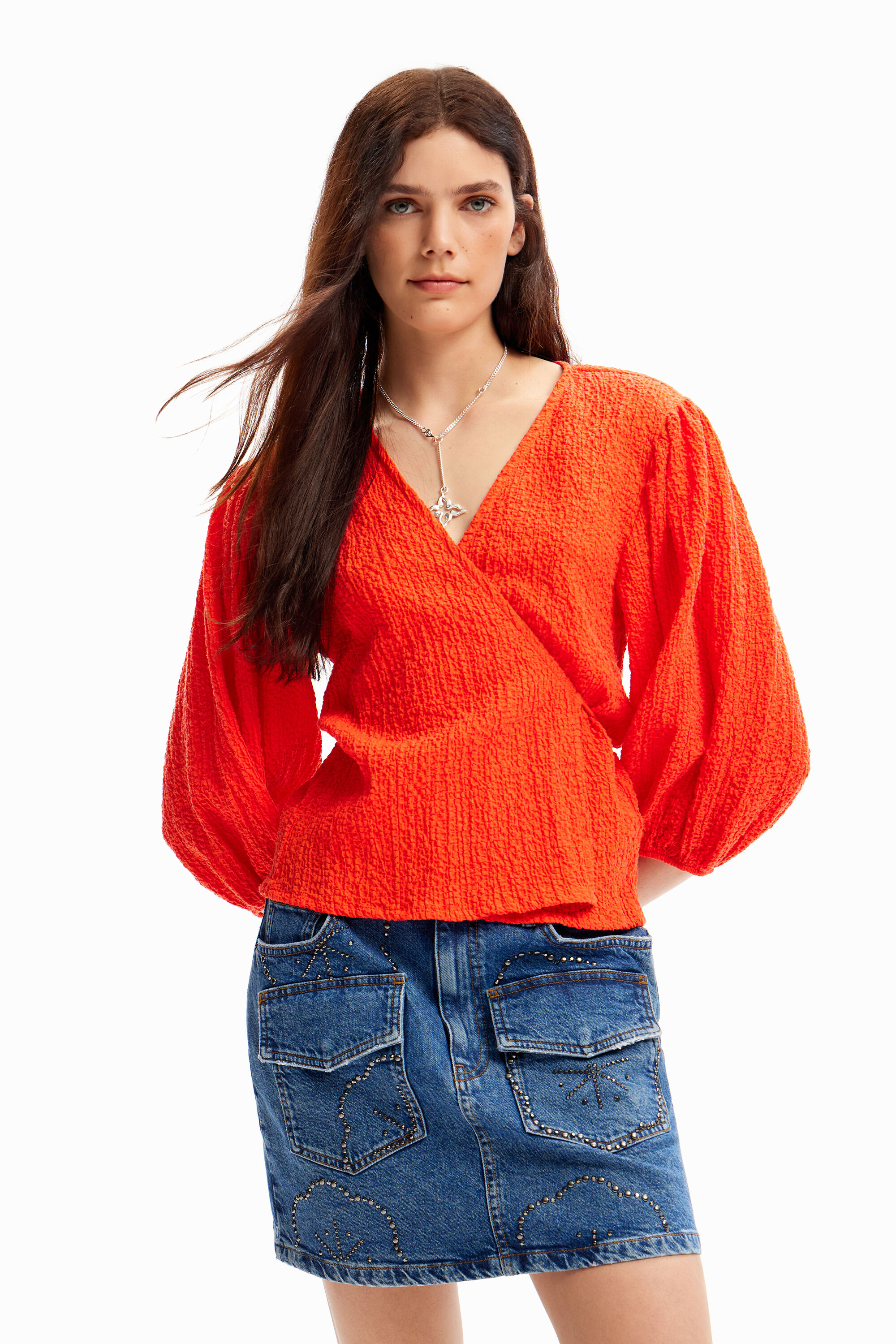 Blusa cruzada textura