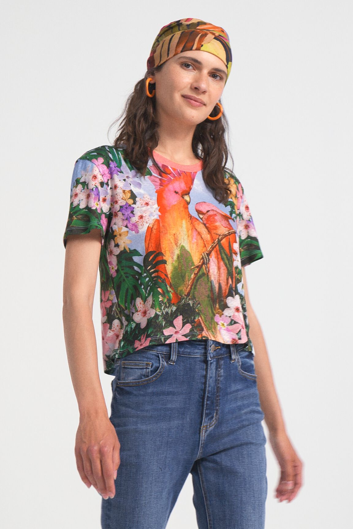Camiseta tropical loros