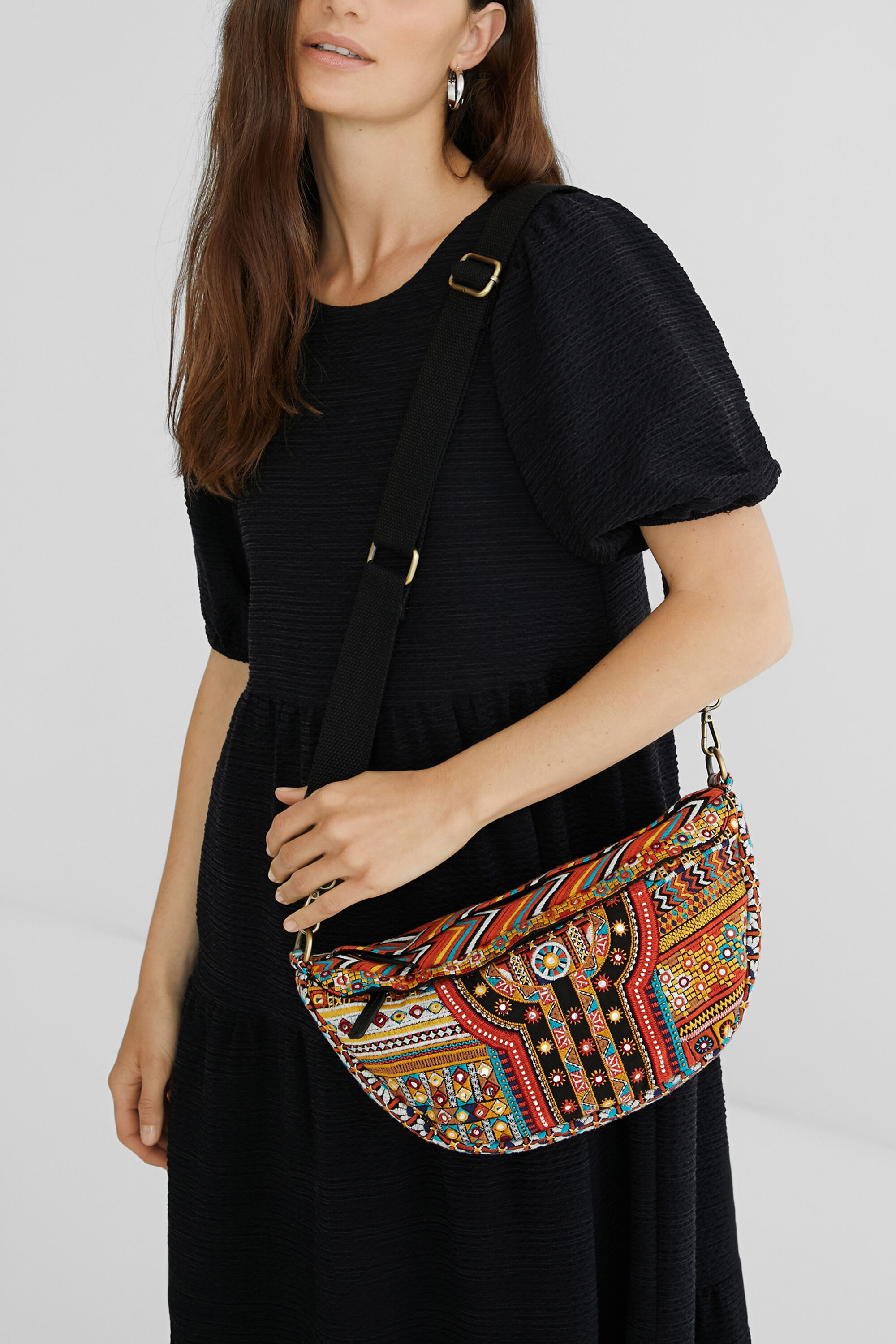Bolso bandolera bordados