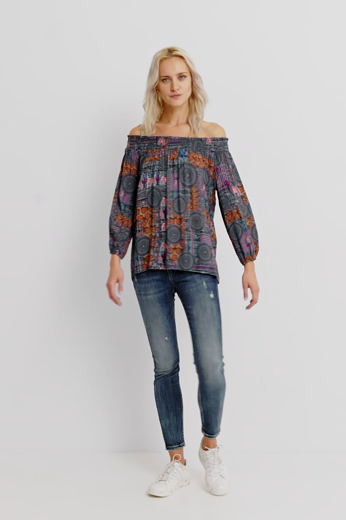 Blusa boho cuello barco
