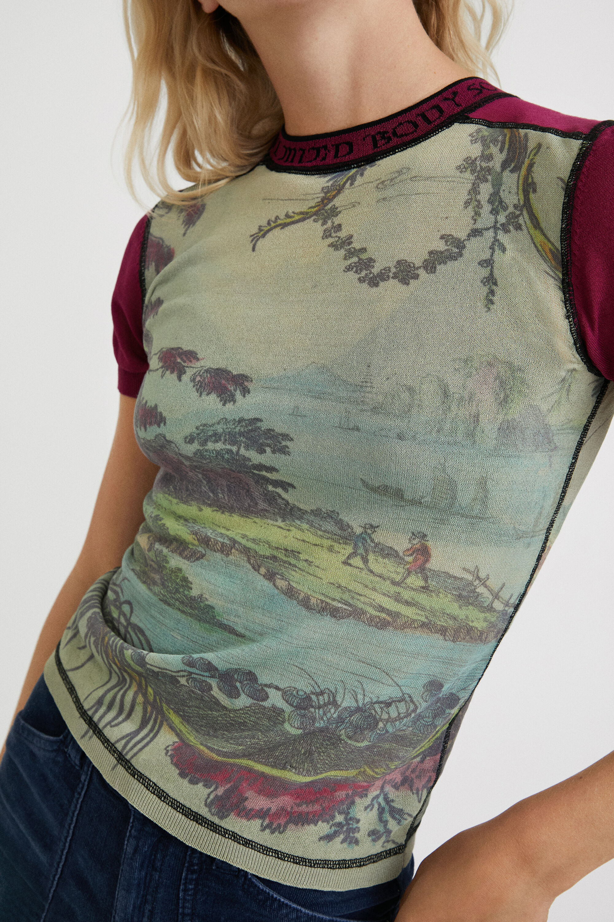 Camiseta slim arty