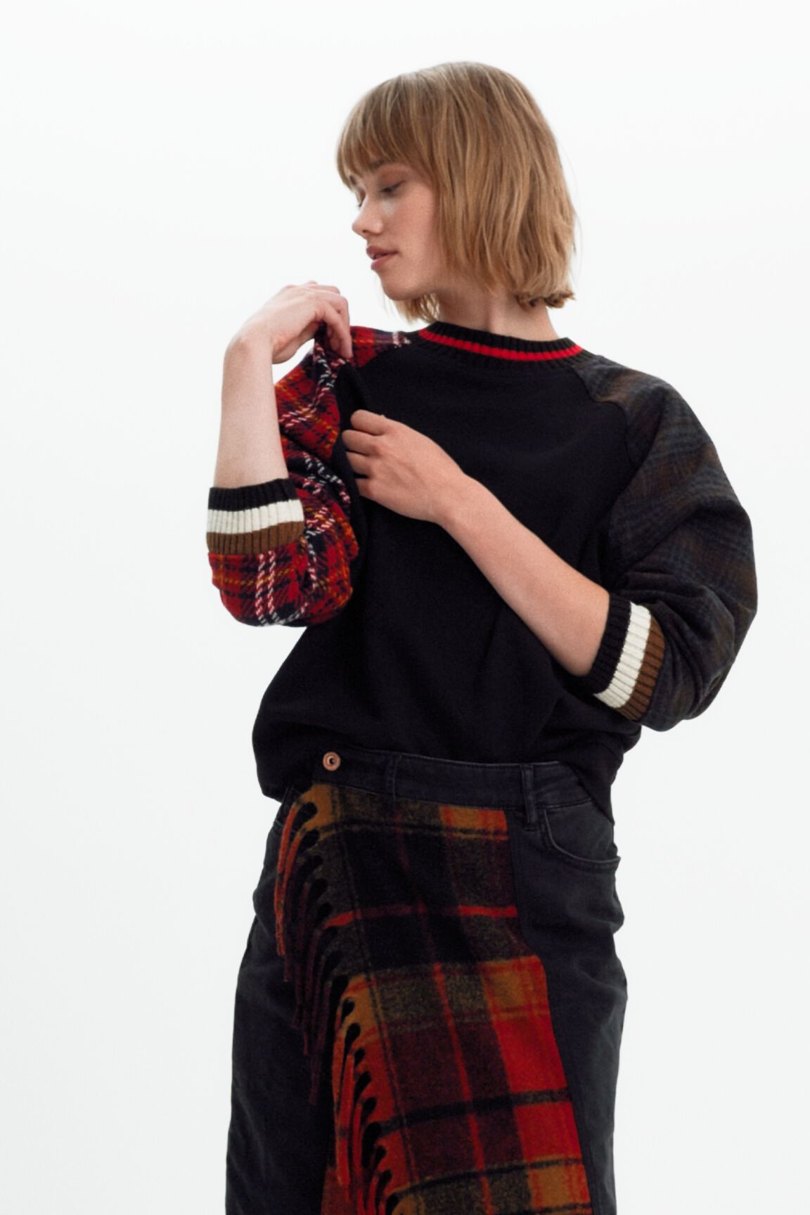 Sudadera mangas tart&aacute;n