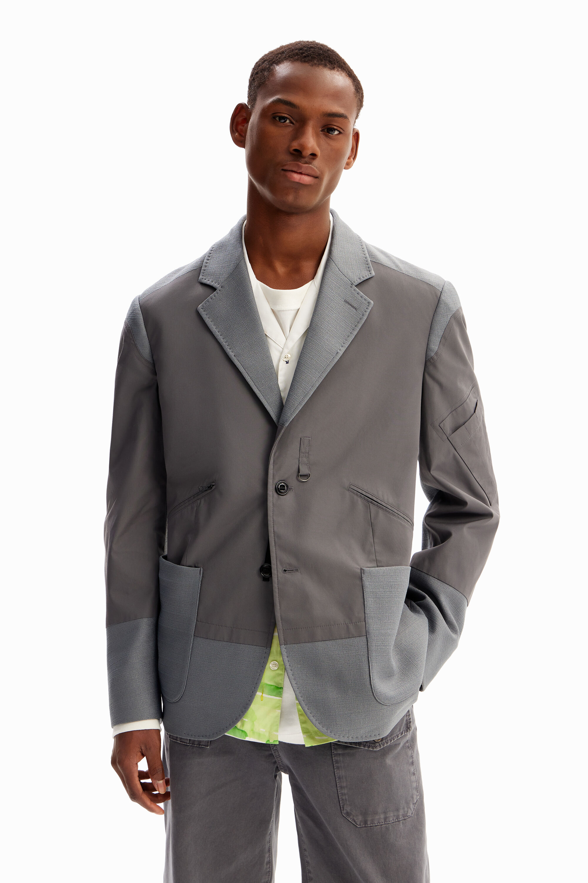 Blazer h&iacute;brida bolsillos