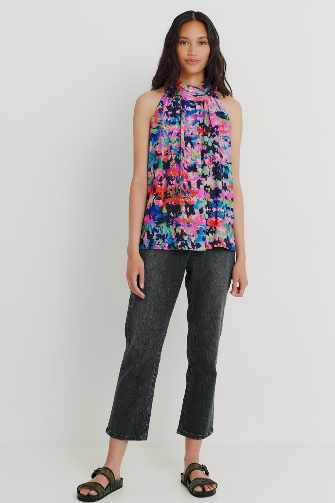 Blusa loose cuello halter