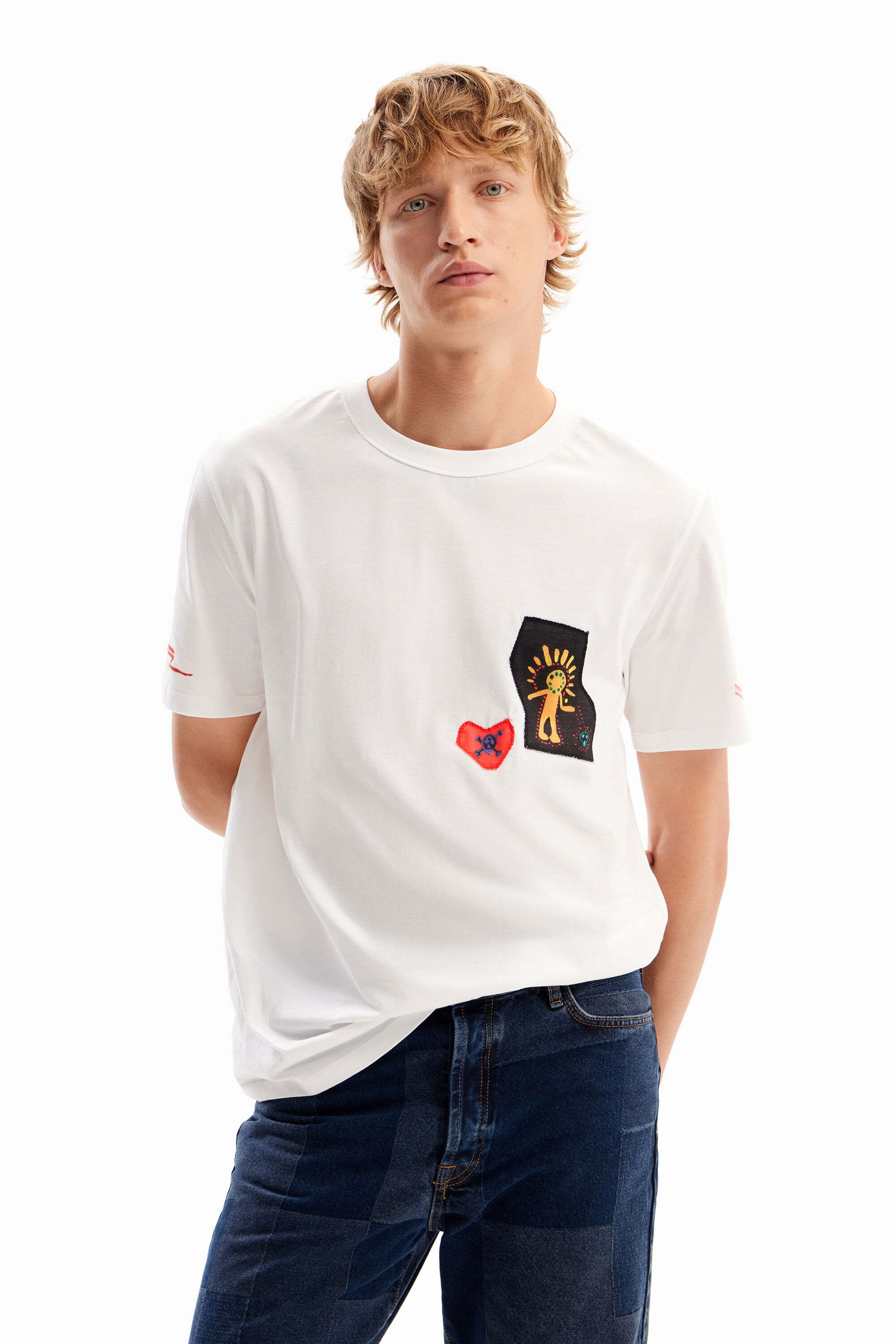 Camiseta parches esfinge