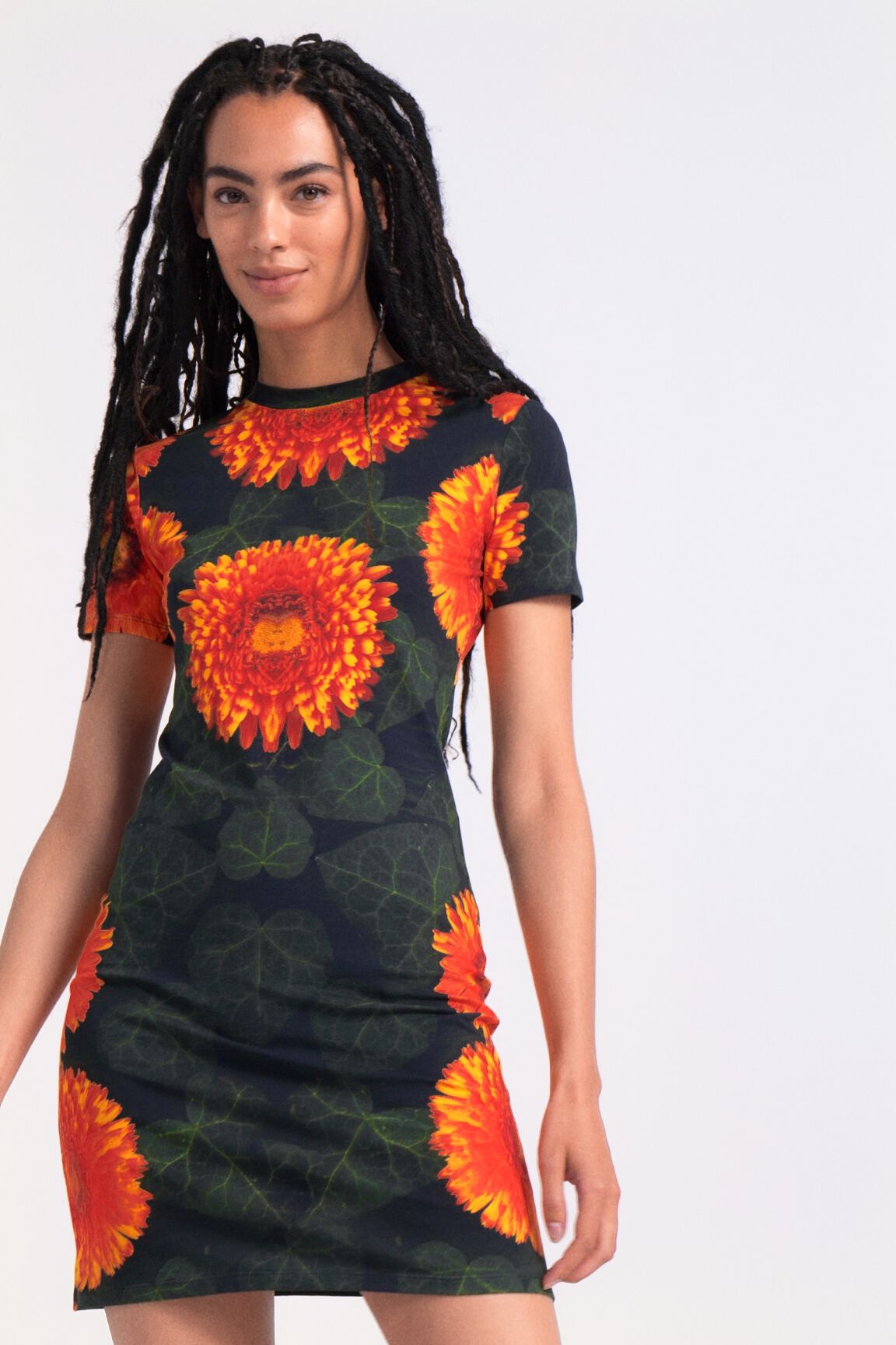 Vestido camiseta floral