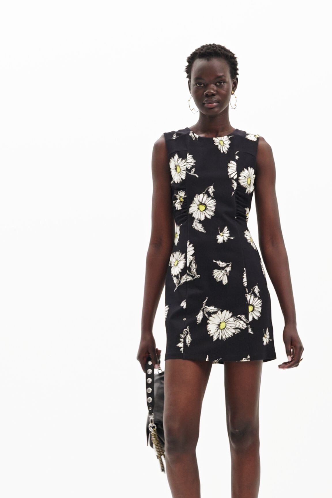 Vestido mini flores