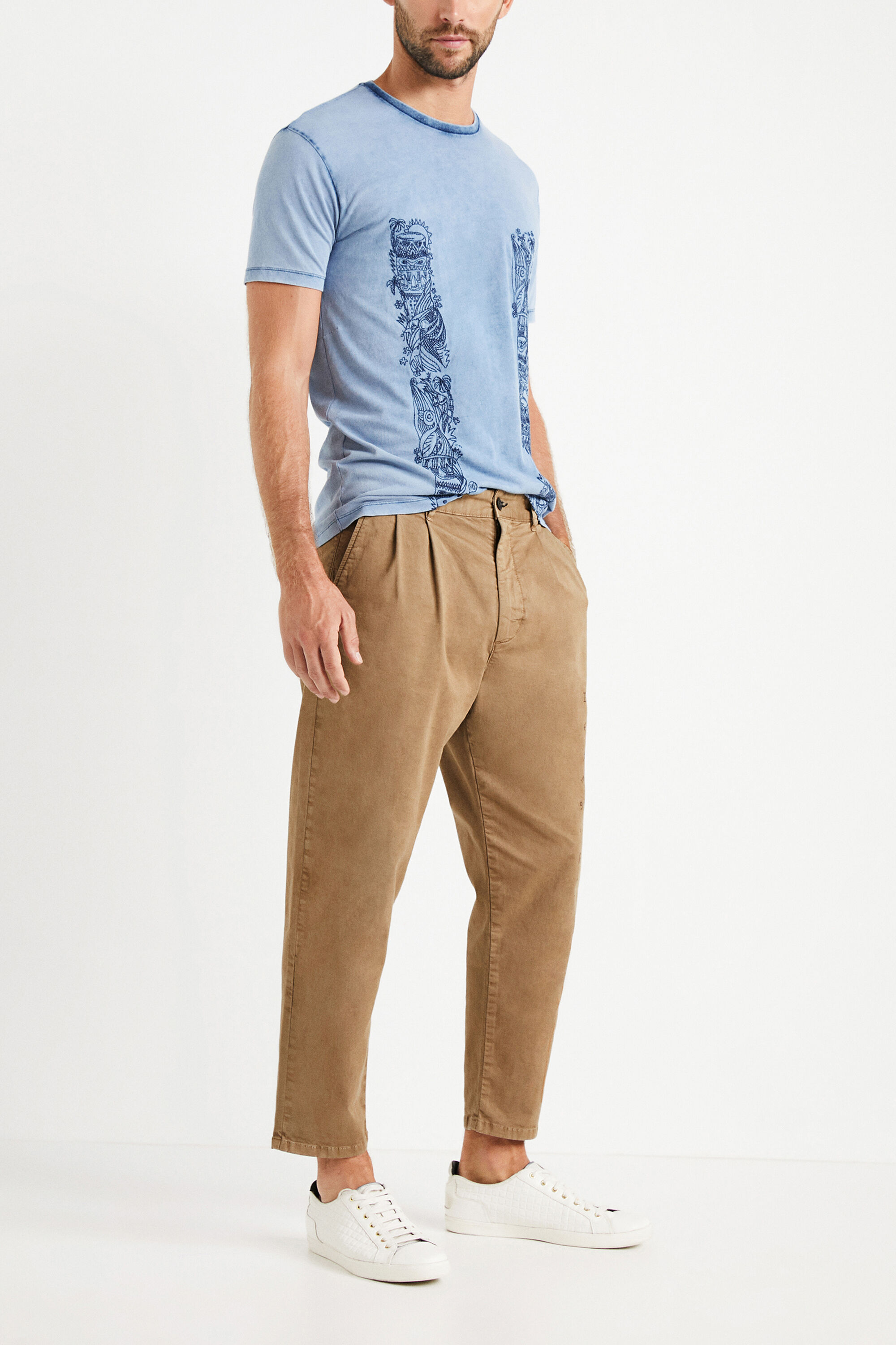 Pantal&oacute;n chino comfort