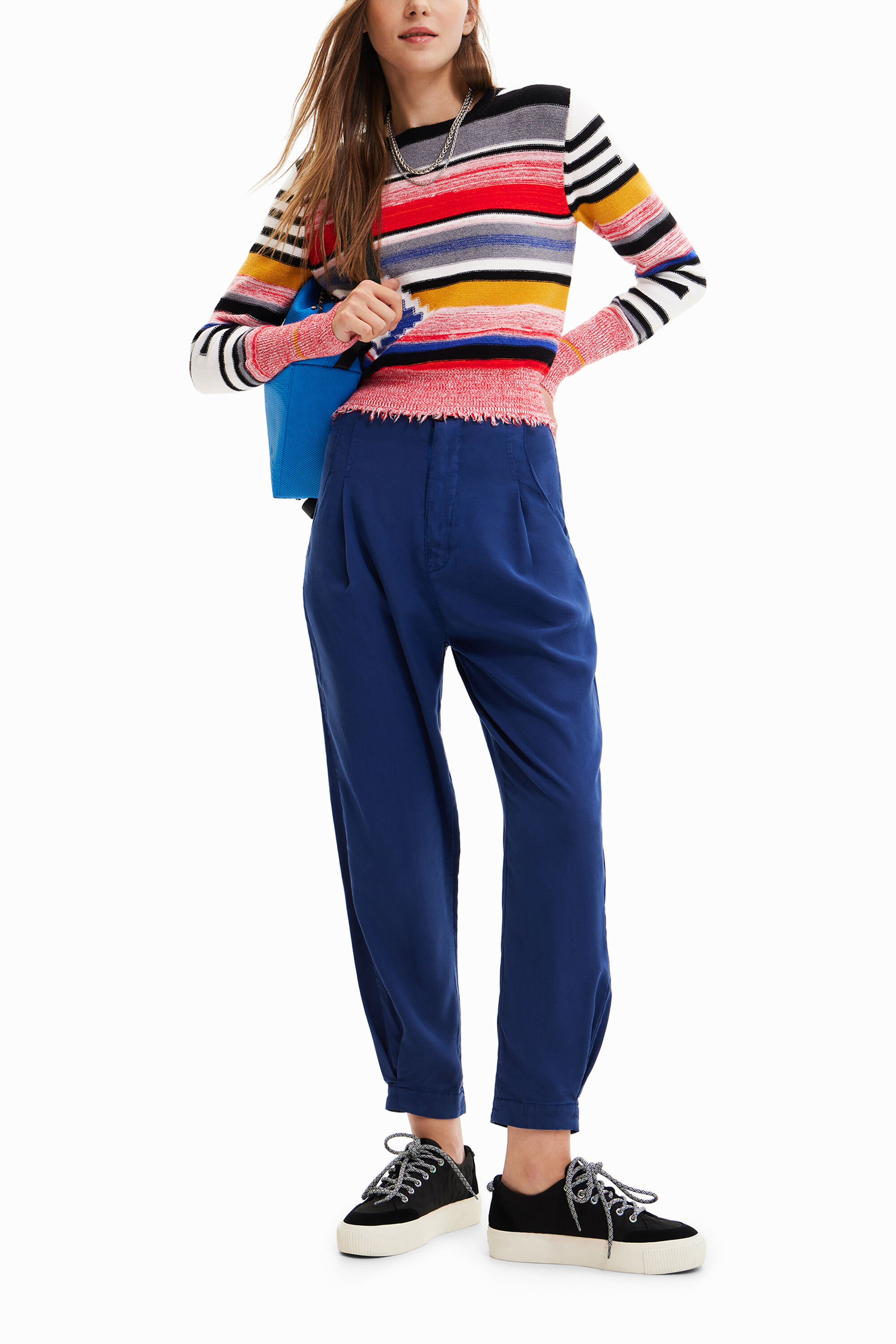Pantal&oacute;n slouchy pinzas
