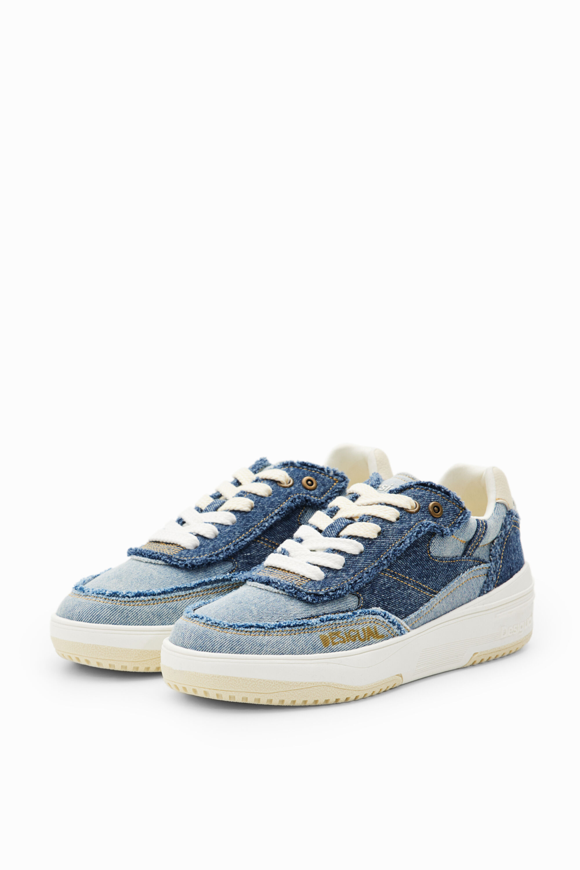 Sneakers retro patch denim