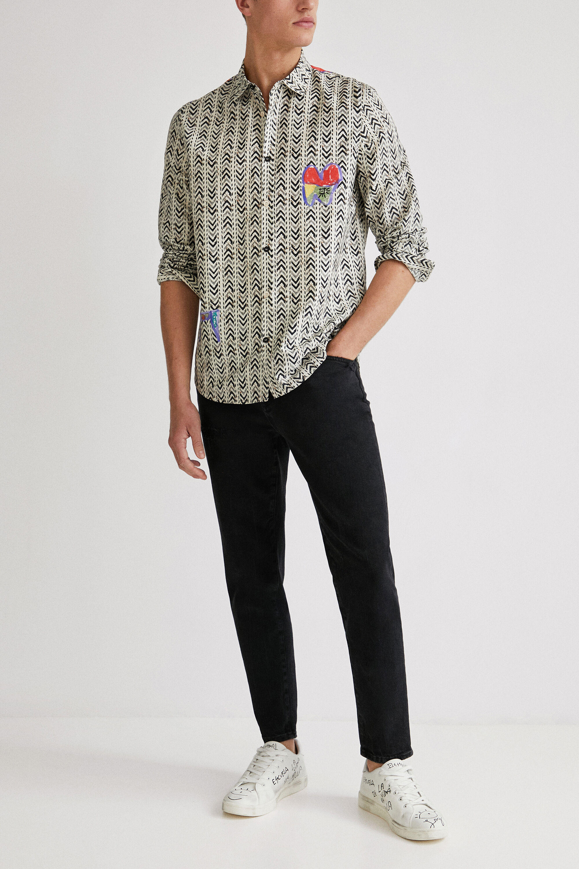 Camisa manga larga geometr&iacute;as