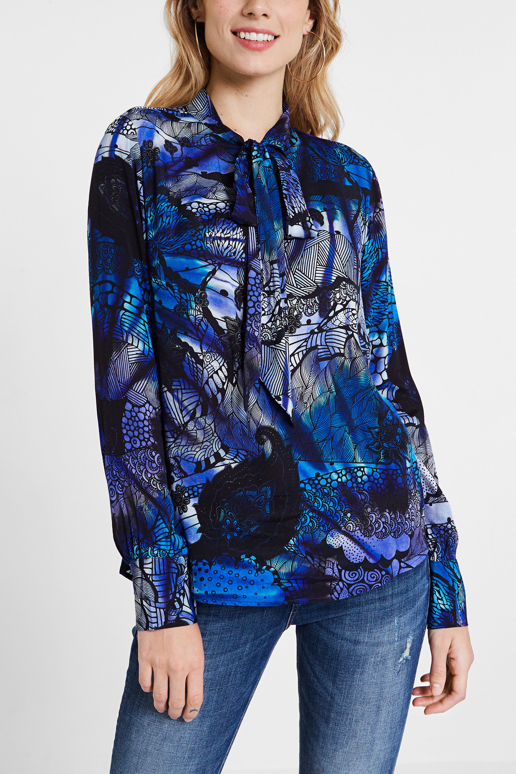 Blusa estampado mandala galactic