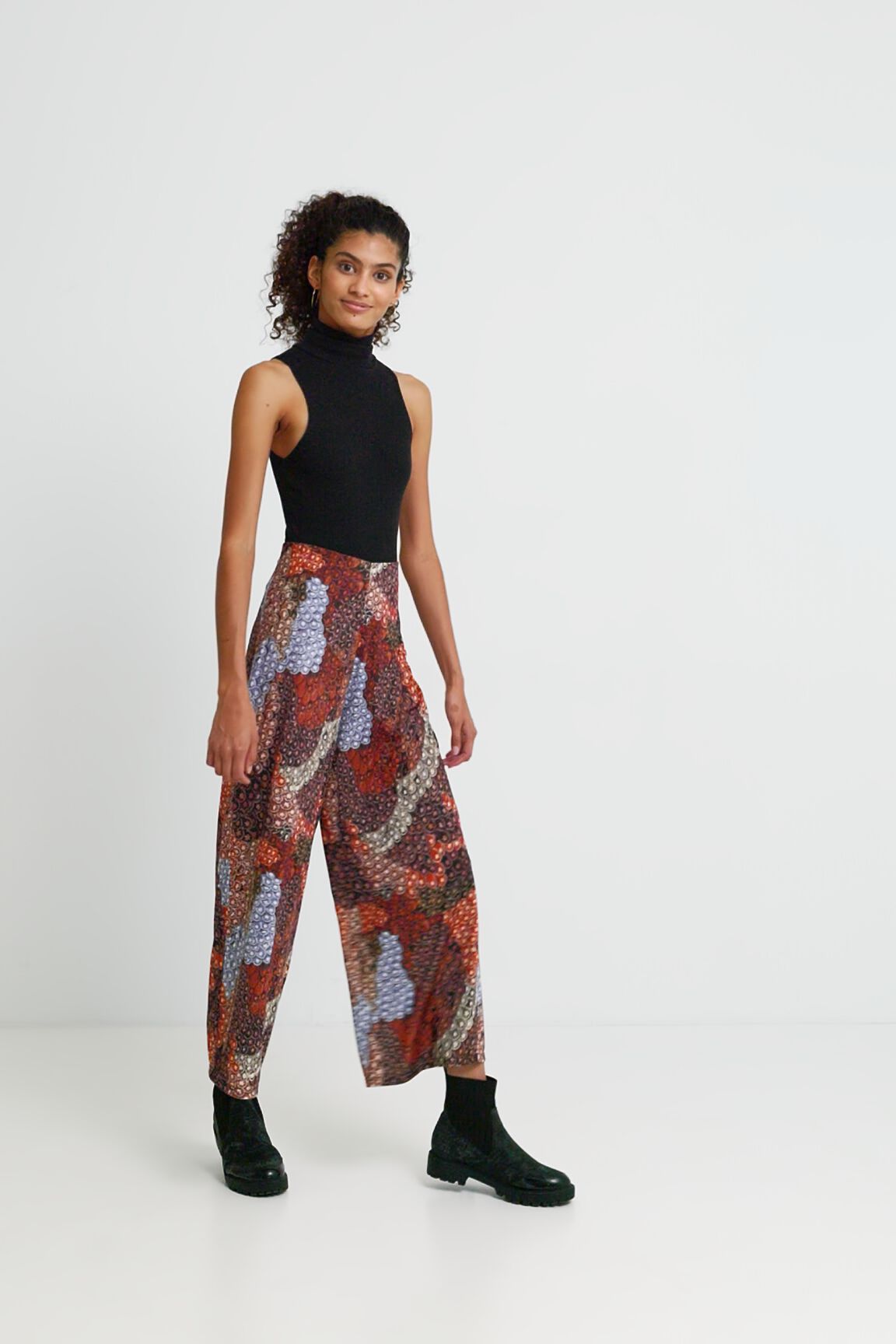 Pantal&oacute;n ancho estampado