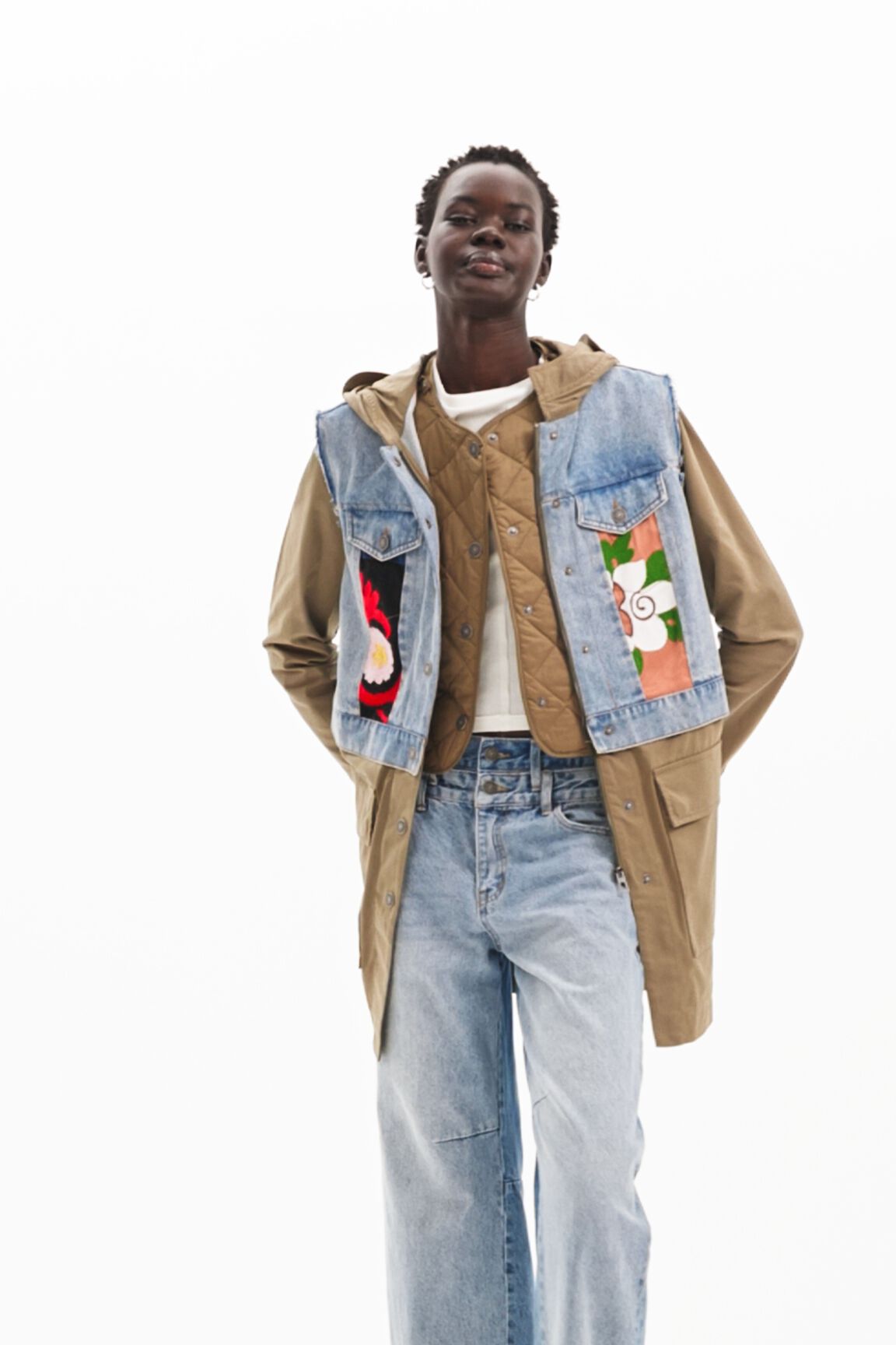 Parka h&iacute;brida bordados 2 en 1