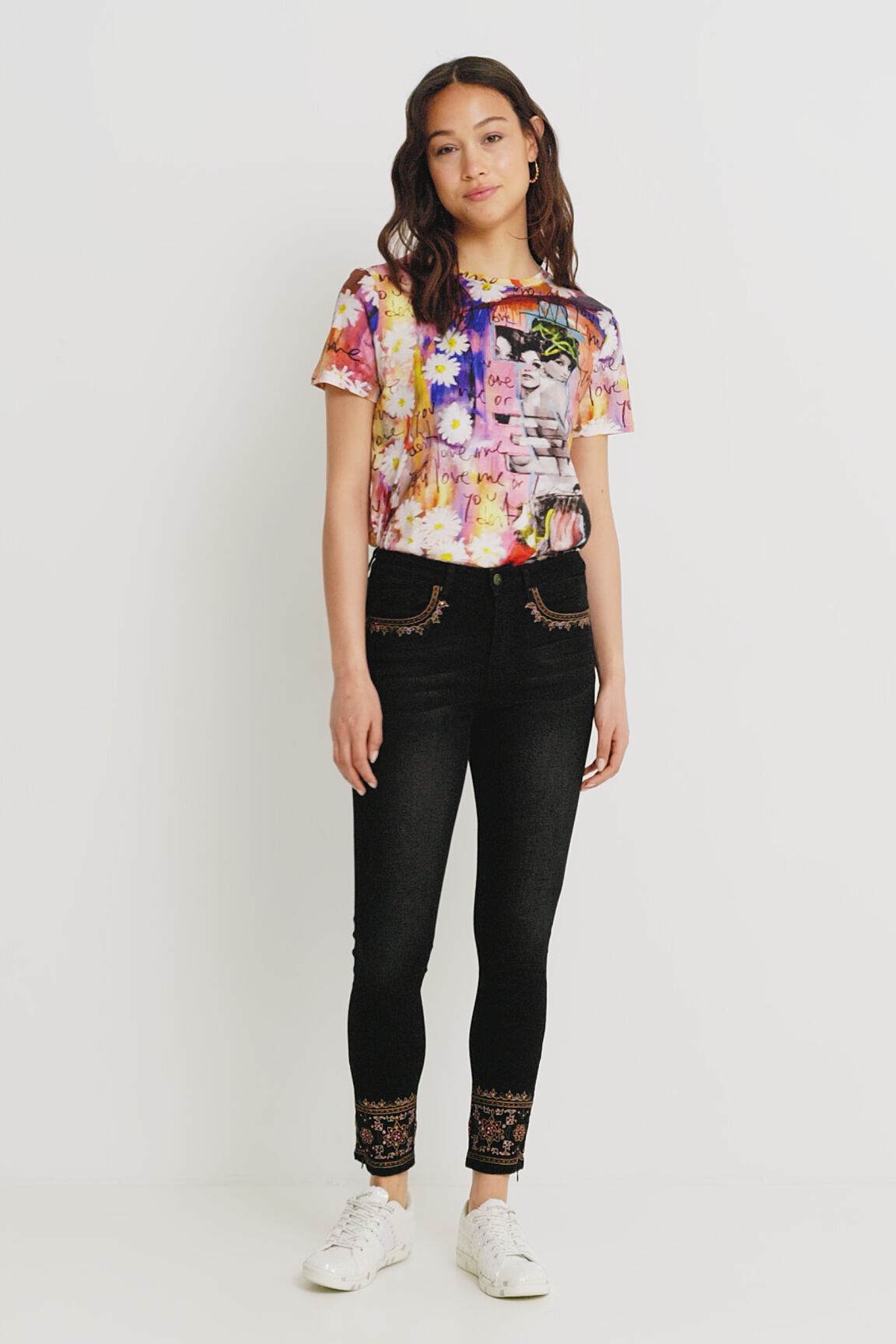 Vaquero skinny bordado