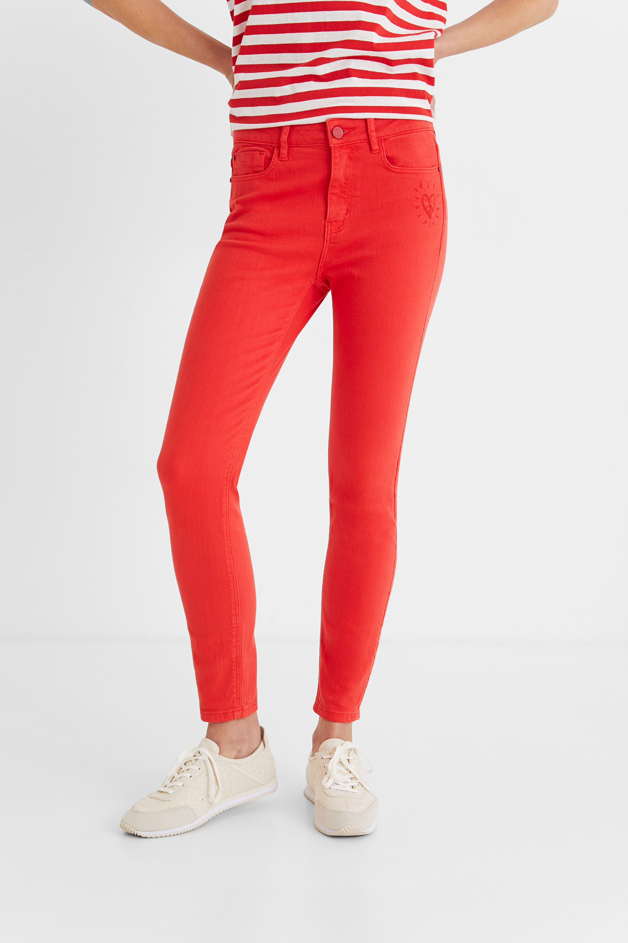 Pantal&oacute;n vaquero skinny tobillero